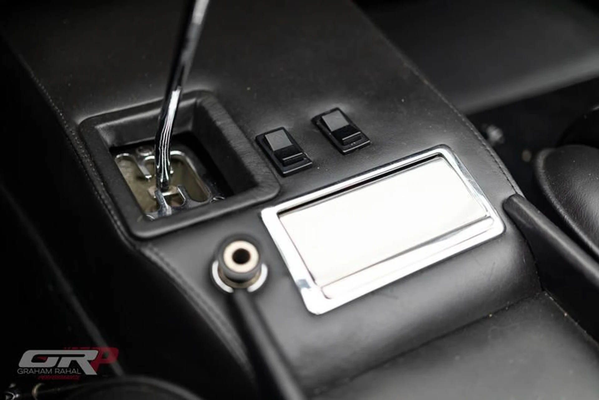 mph032_4160414068_BE_65_C006_DF_0_B_4_F9_C_A250_1_DDEF_5240417_c20be3fc9b