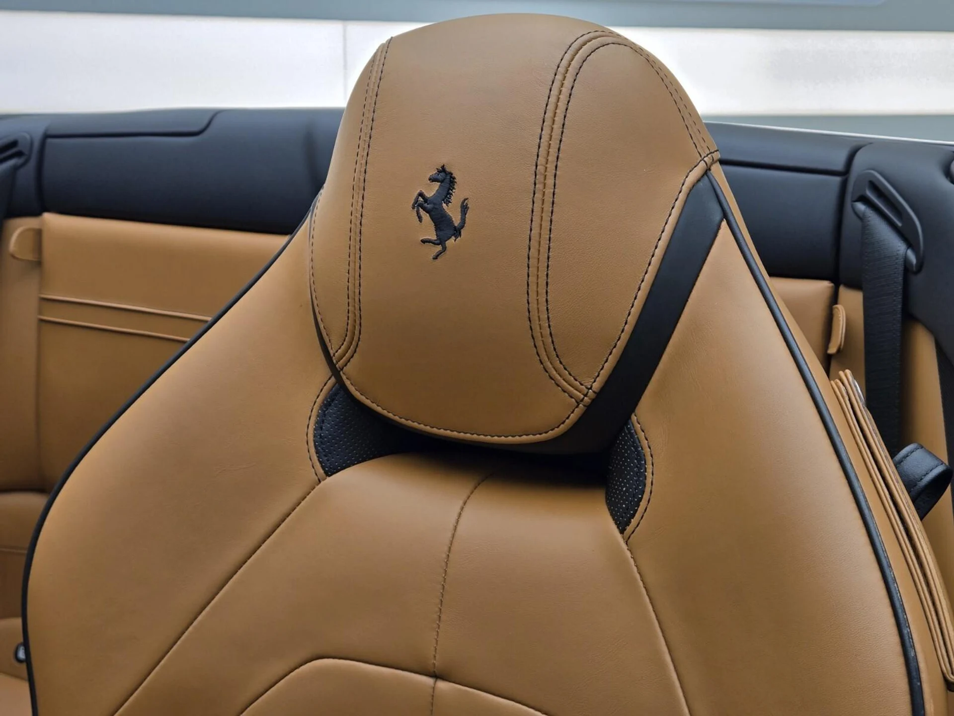 mph032_4160592810_Used_2016_Ferrari_California_T_1762498869_ade0ebb371