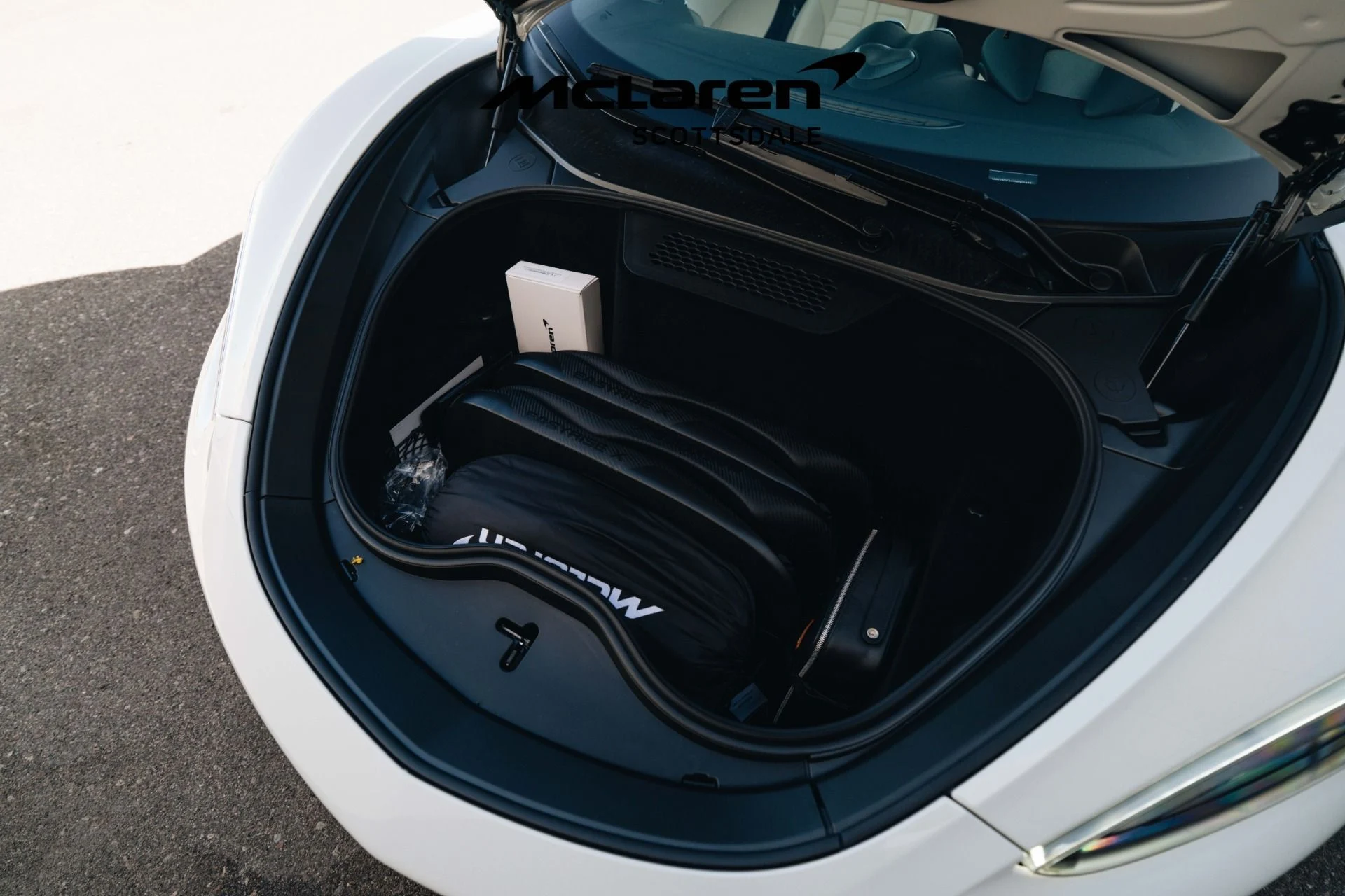 mph032_4167786558_Used_2025_MCLAREN_GTS_1745592608_d4ebf1831c