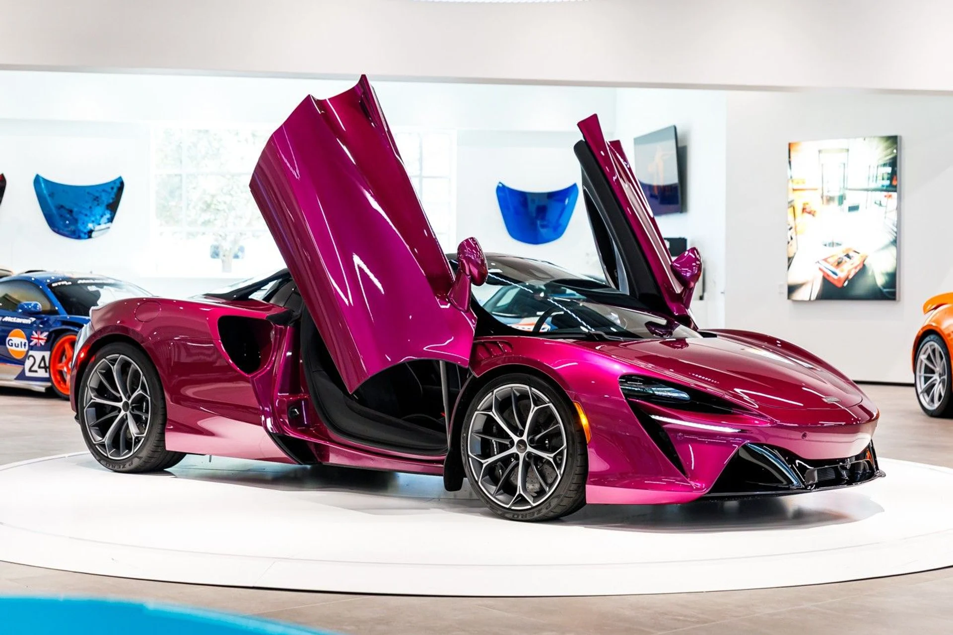 mph032_4167834556_652_p33_l_99f1fbcae4