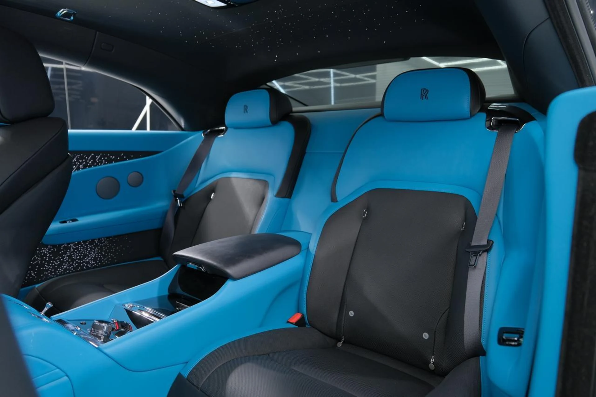 mph032_4171266398_5bccc2217ec1dcc24192c10f57fffc0e_ec5f07ee32