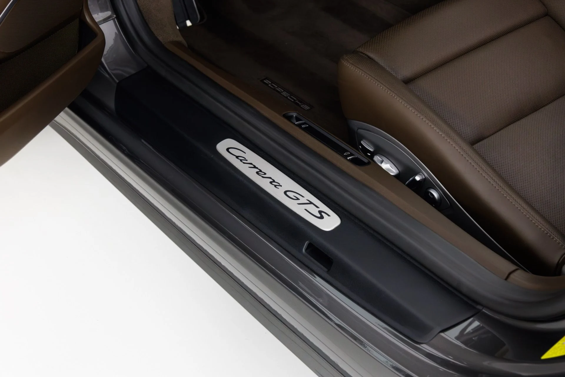 mph032_4204974904_Used_2017_Porsche_911_Carrera_GTS_1773687338_a996d434ca