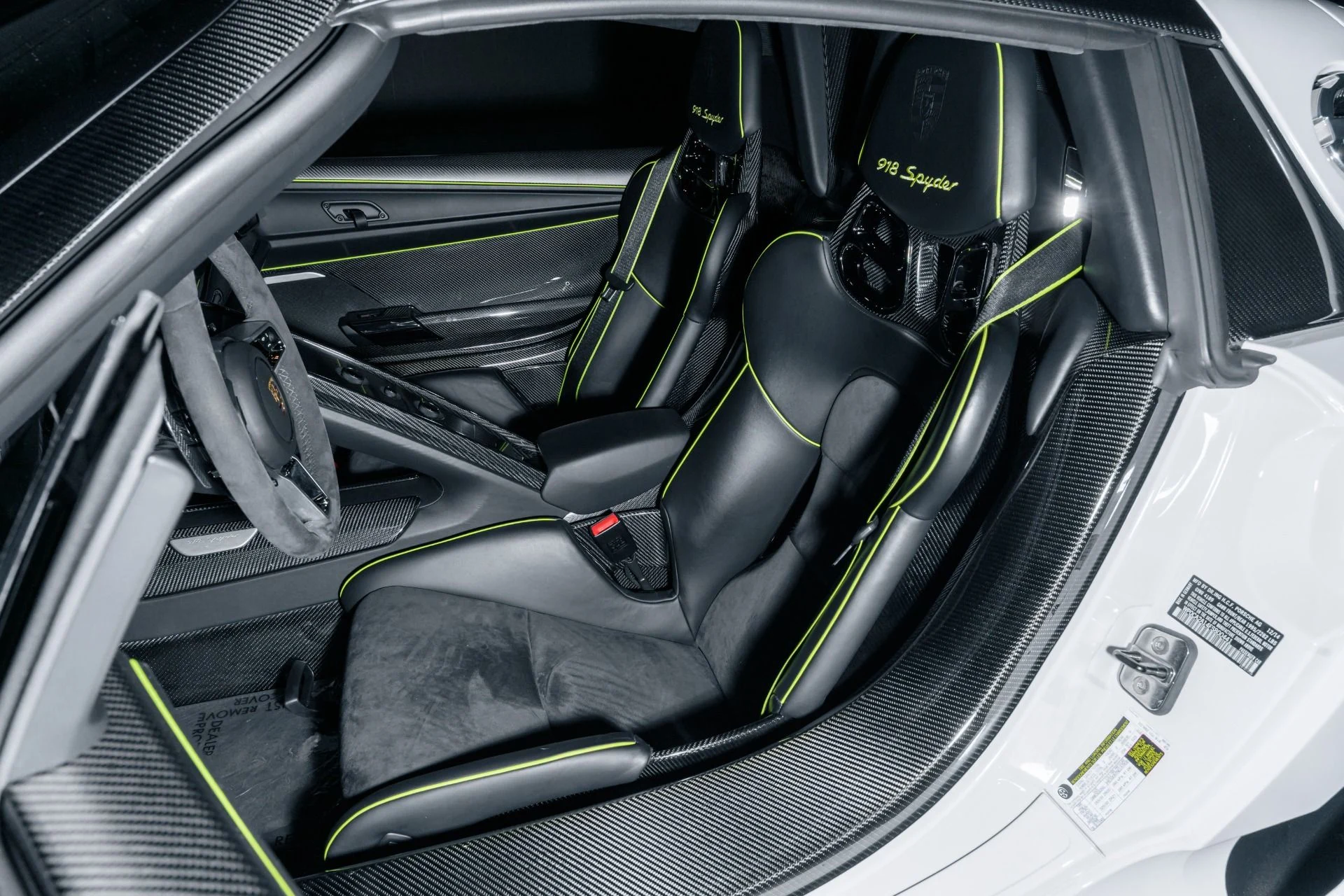 mph032_4216735360_12440_p33_l_6d14ed30cd