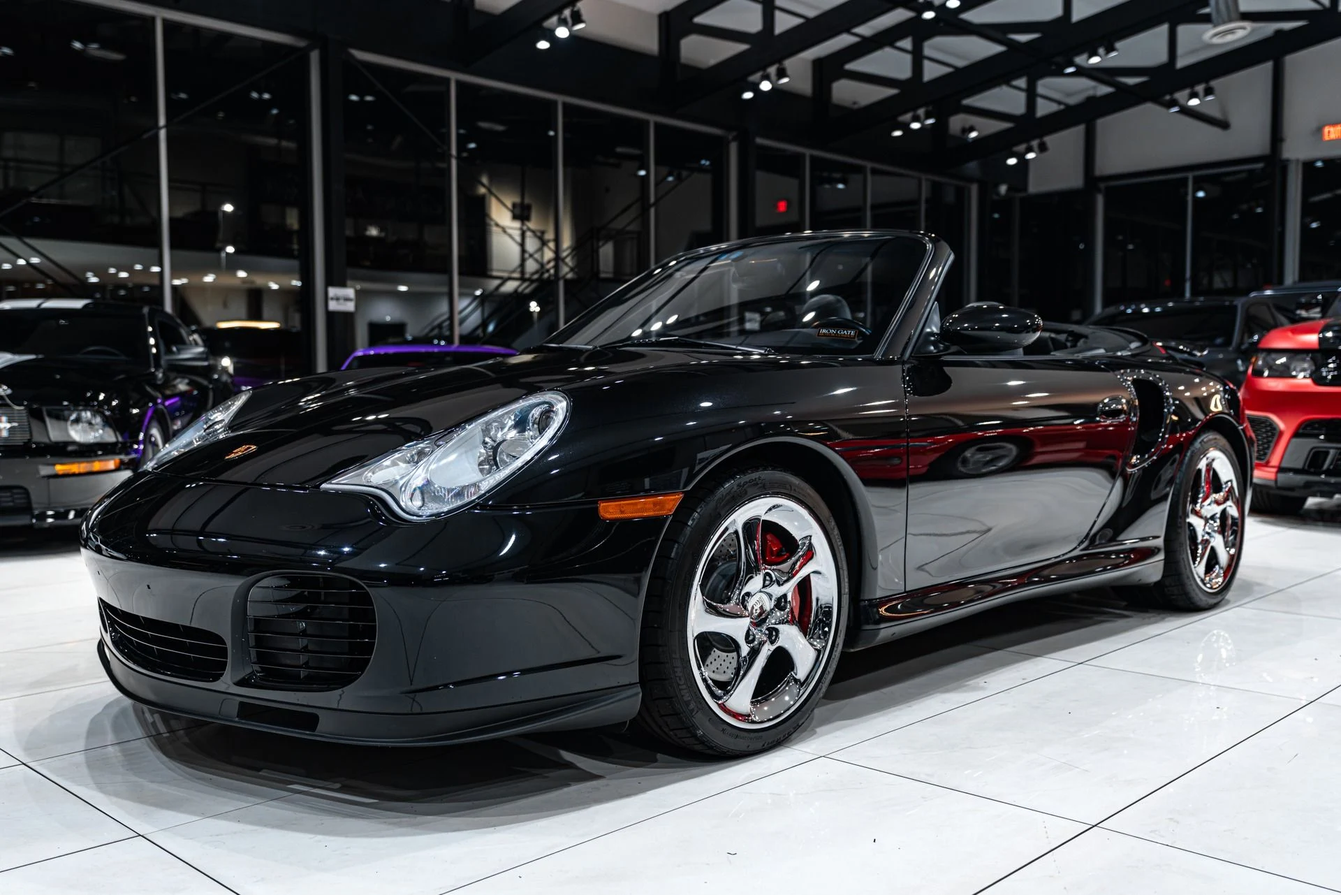 mph032_421960894_13057_p33_l_2f59fe85e3