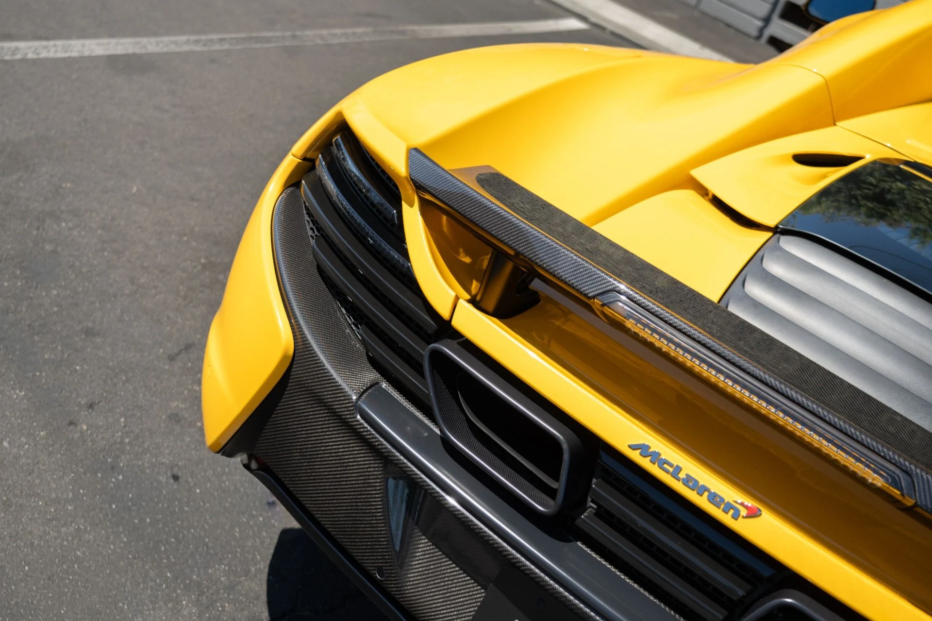 mph032_4232446373_Used_2016_Mc_Laren_650_S_Spider_1757368630_7301f08678