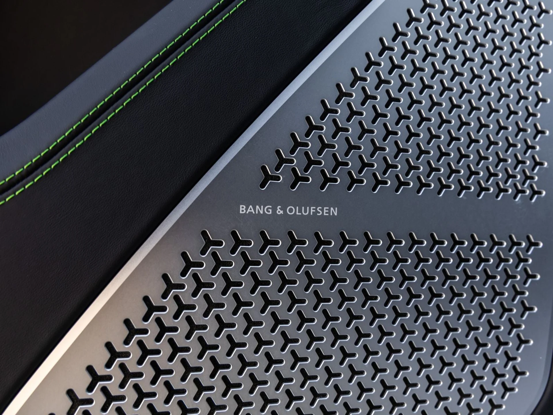 mph032_4236096914_33_9e0c4662e6