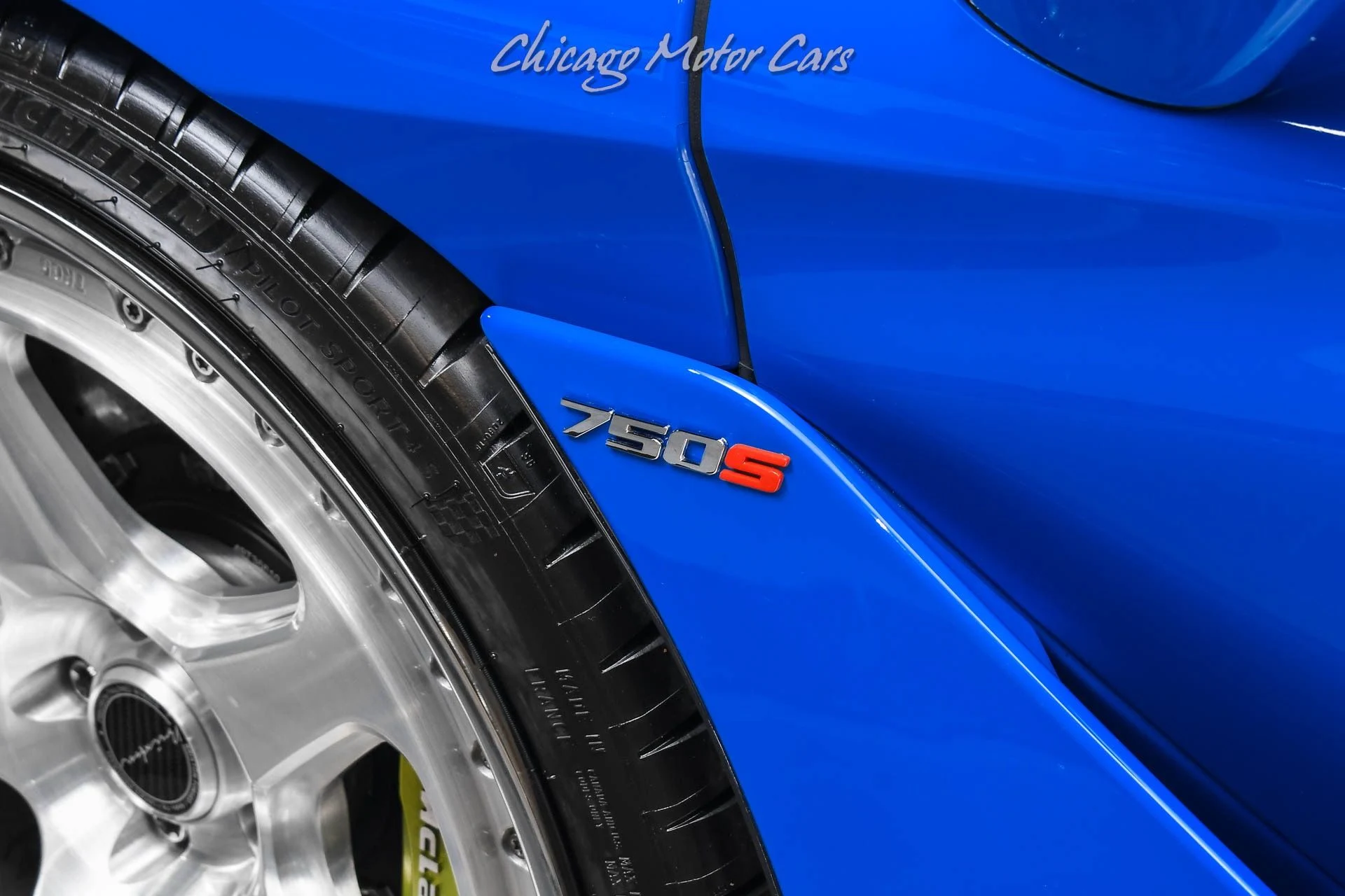 mph032_4238424183_13187_p33_l_deeb8bb7e6