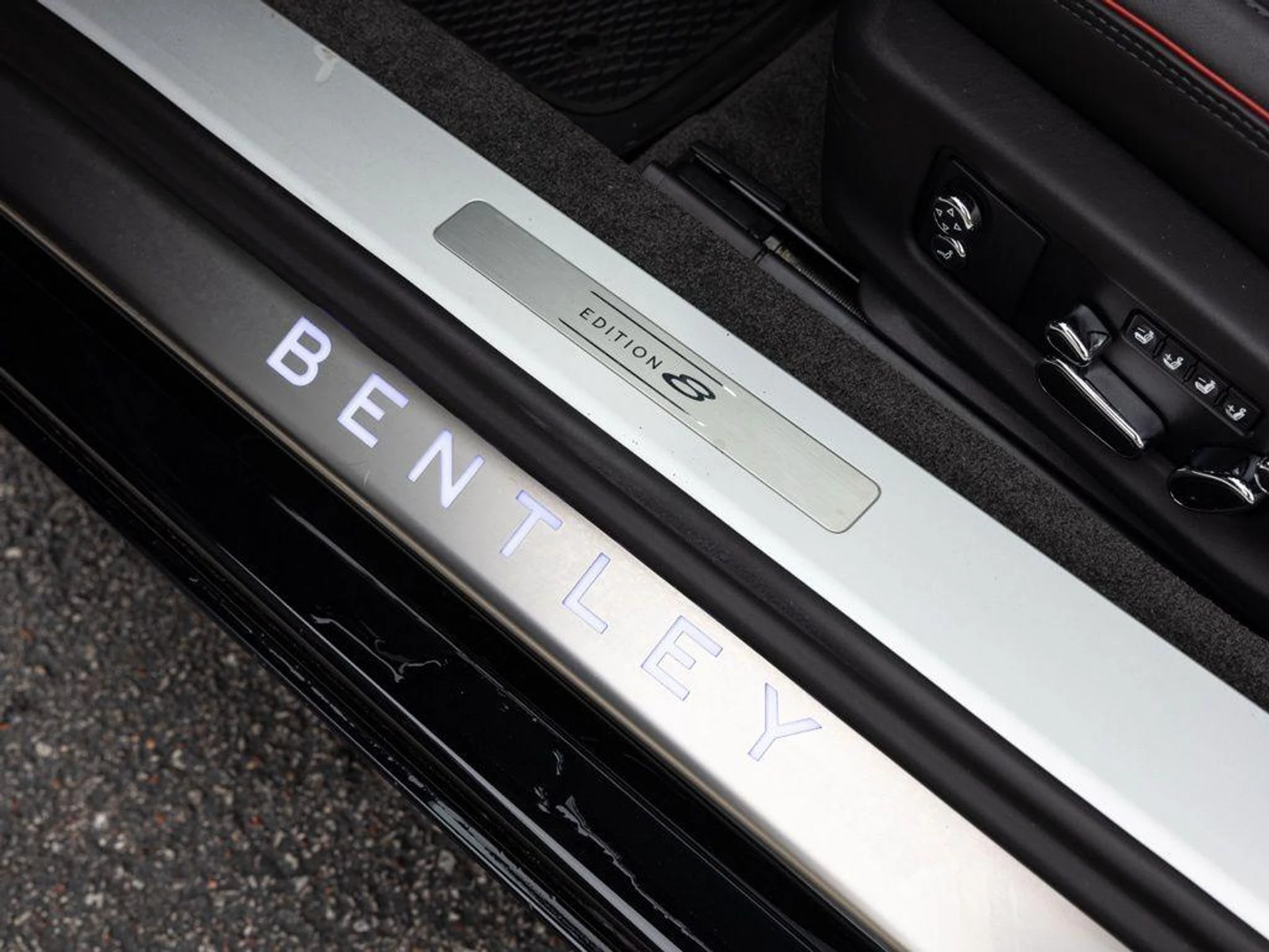 mph032_4242018608_502891109_69c2b08e0101ed4b1a208275_ef000baa7b