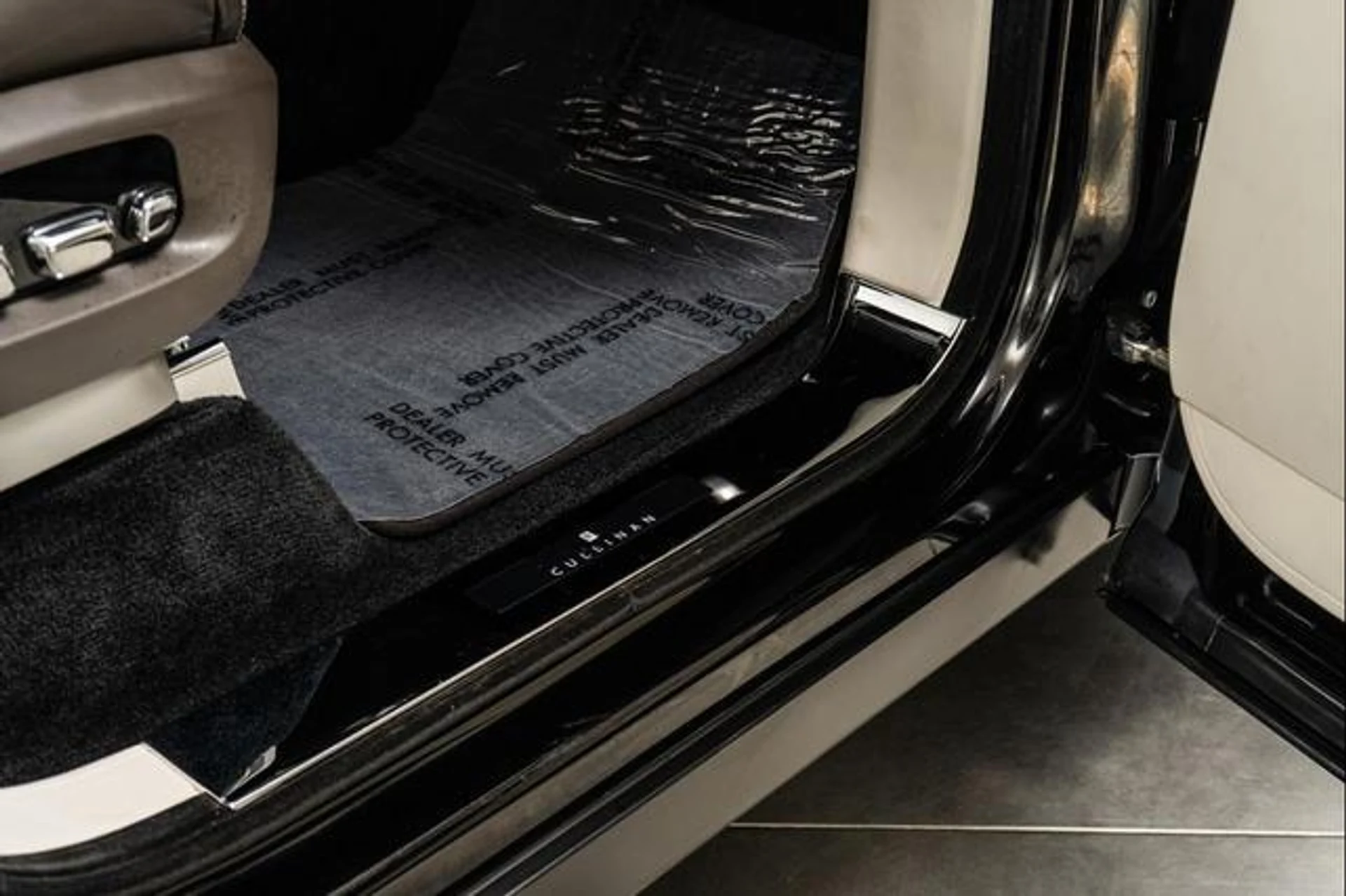 mph032_4259686960_K_Ga_Iw_Qt_N511p_Cm_SCW_5_TE_2_0_DU_38_5cf8bc1c52