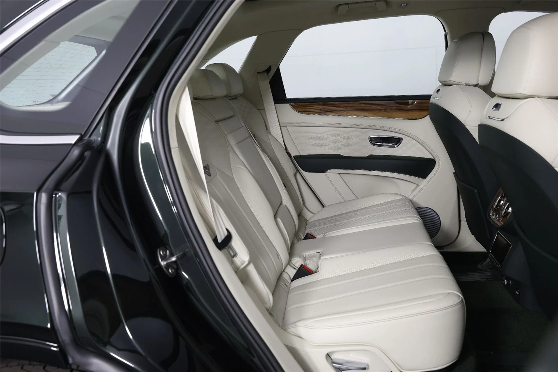 mph032_4260231062_09df2ddeb9b533ccee5b5acf893e228f_d42b00377e