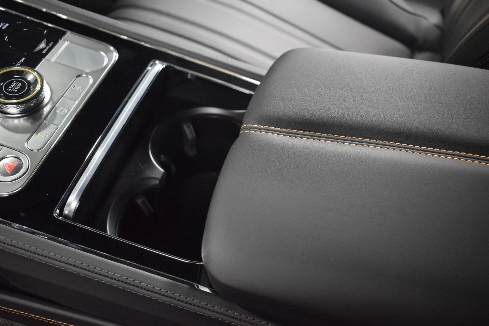 mph032_4262803474_3276f2ca545f870c3f2b3d5652bd2e67x_f84fdb3745