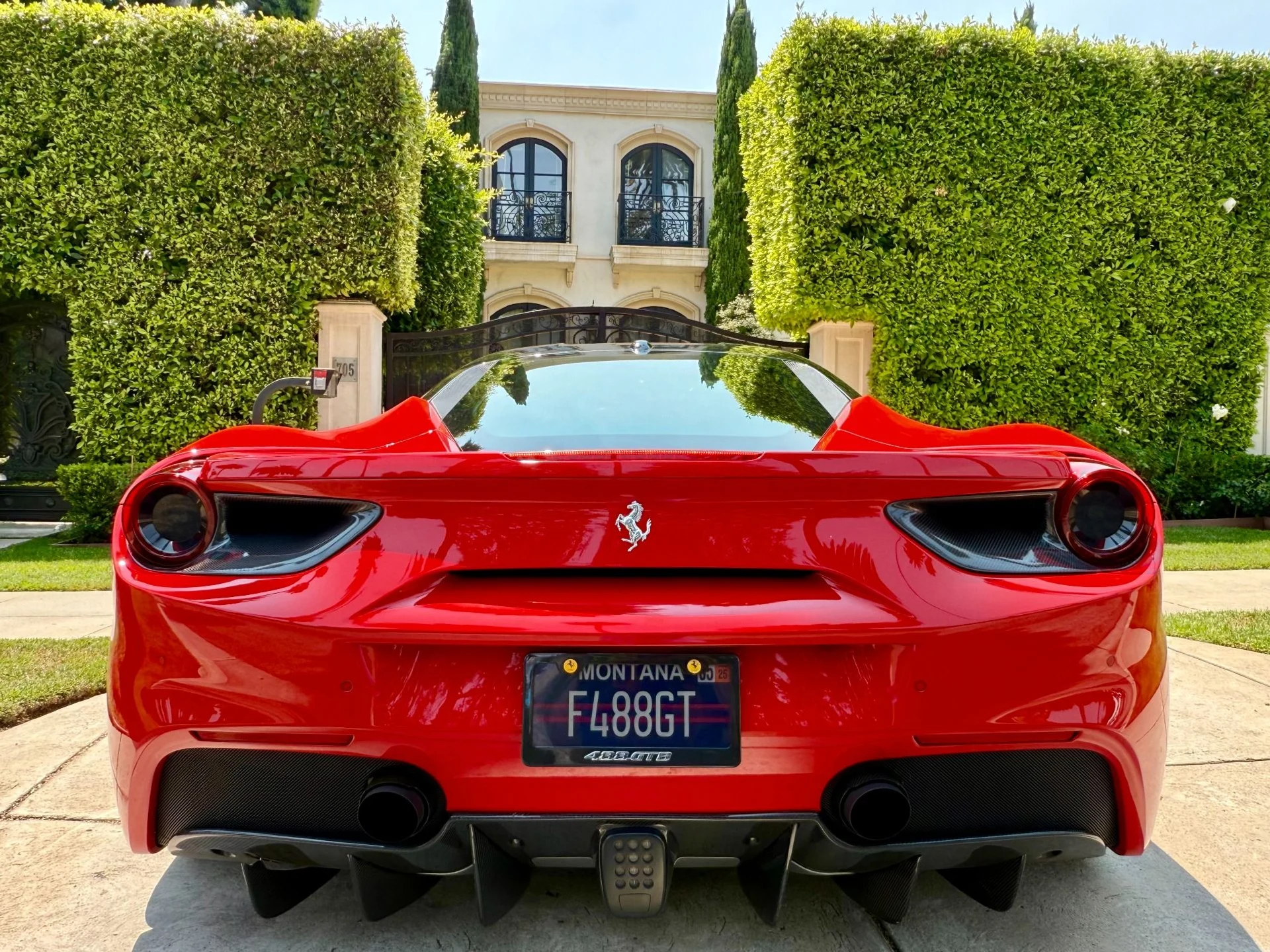 mph032_4270947419_Used_2016_Ferrari_488_GTB_1757699344_ac5c8a1506