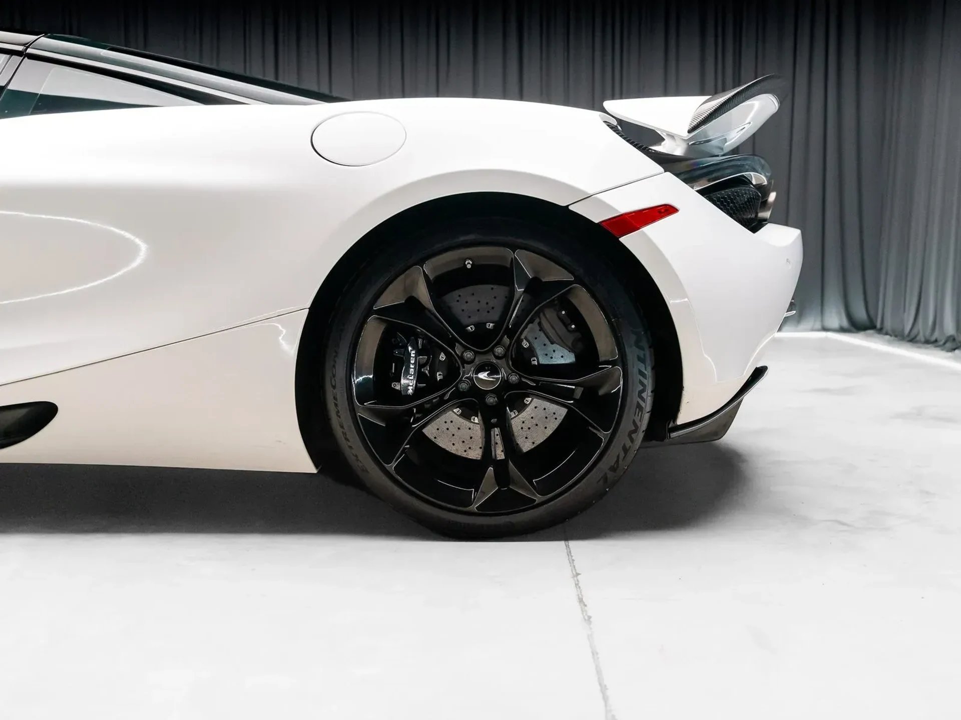 mph032_4271791836_74168229_d5fc_48e3_bebb_59ff3745ea41_3de0805cf6