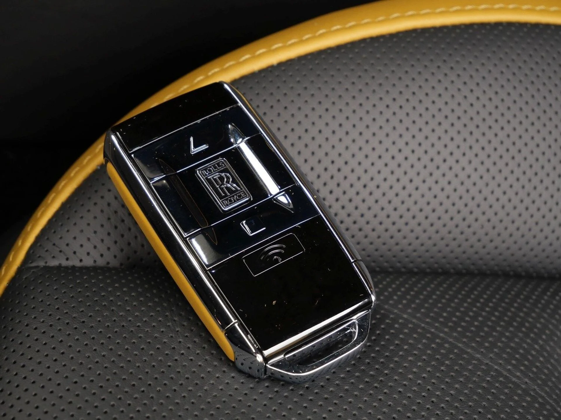 mph032_4276841965_8c7fb5665d6ecf065cc346b54d003c2fx_234247d26e