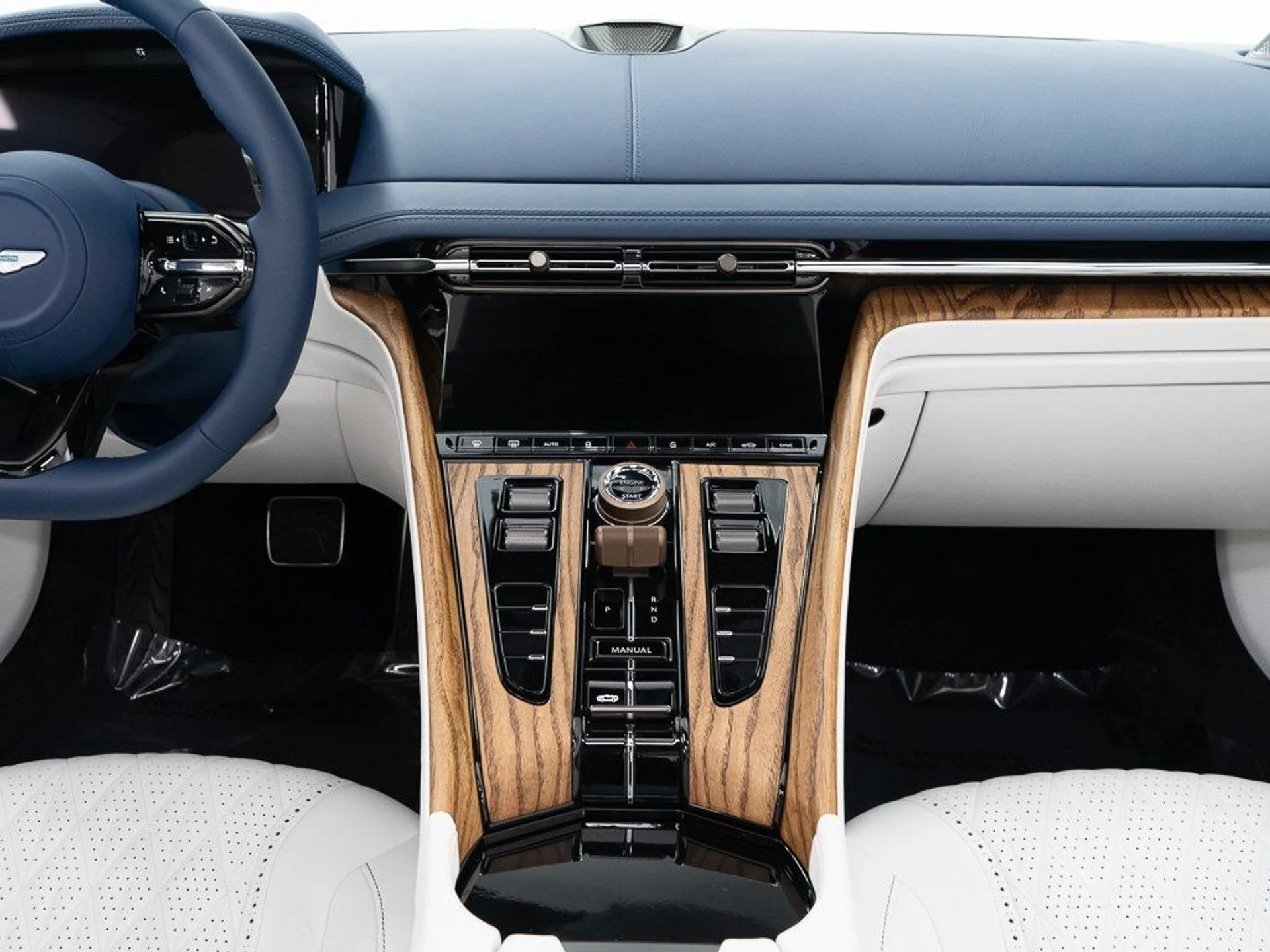 mph032_4276934542_4914a88c20775c94527affe843c05d1f_4f82dae5f1