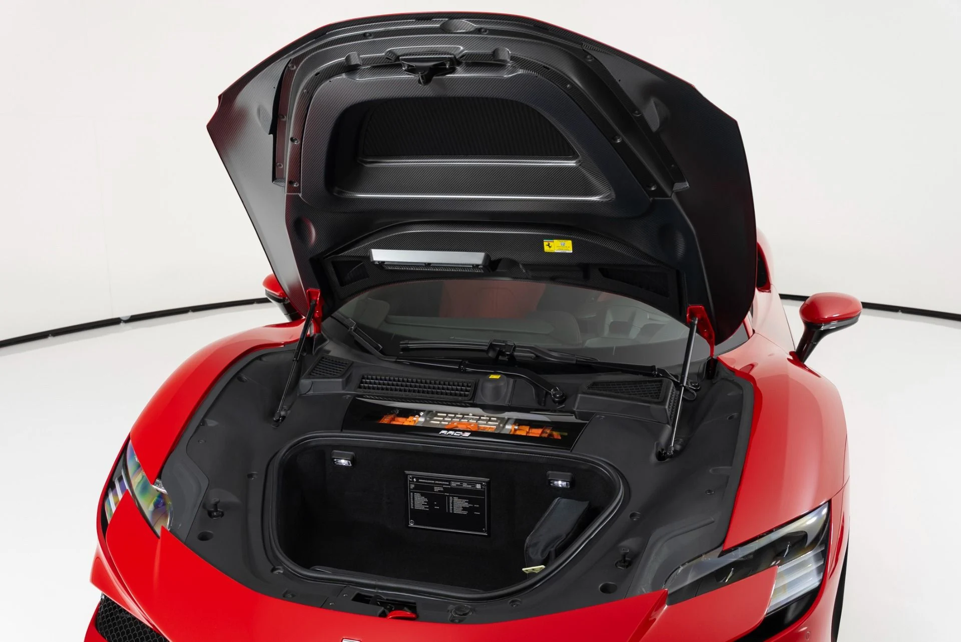 mph032_4277025835_Used_2023_Ferrari_SF_90_Stradale_1755717820_84229a0e2d