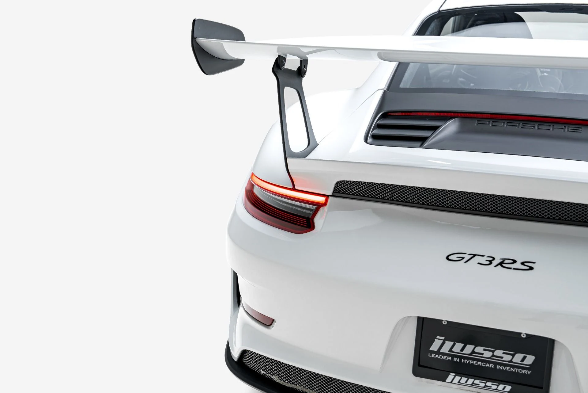 mph032_4277991349_Used_2019_Porsche_911_GT_3_RS_1787346294_4b3a511bfe