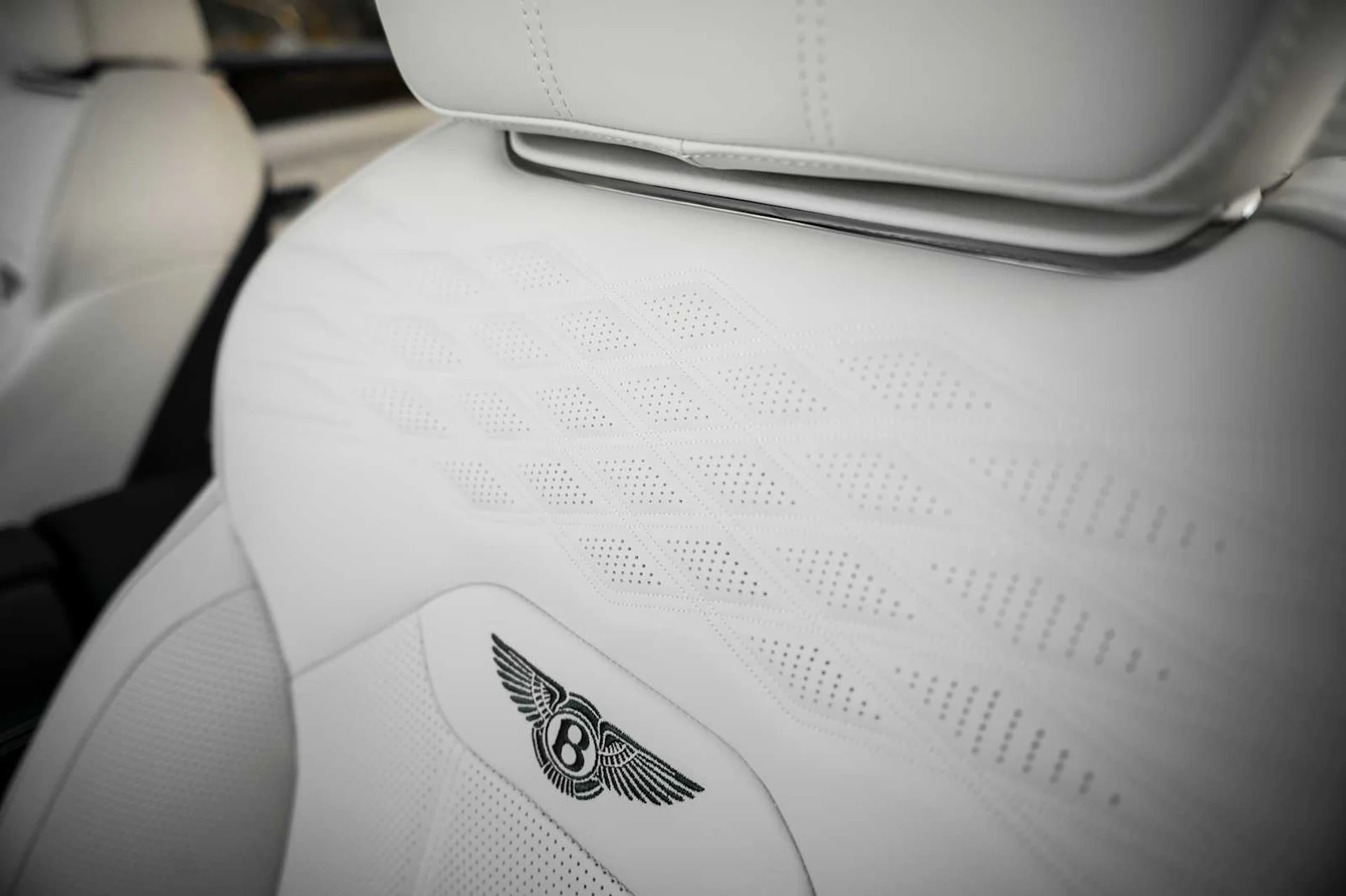 mph032_4279526770_c8e0ace7fbbe4b511690b74e5ff599f0x_a7bd73acf5