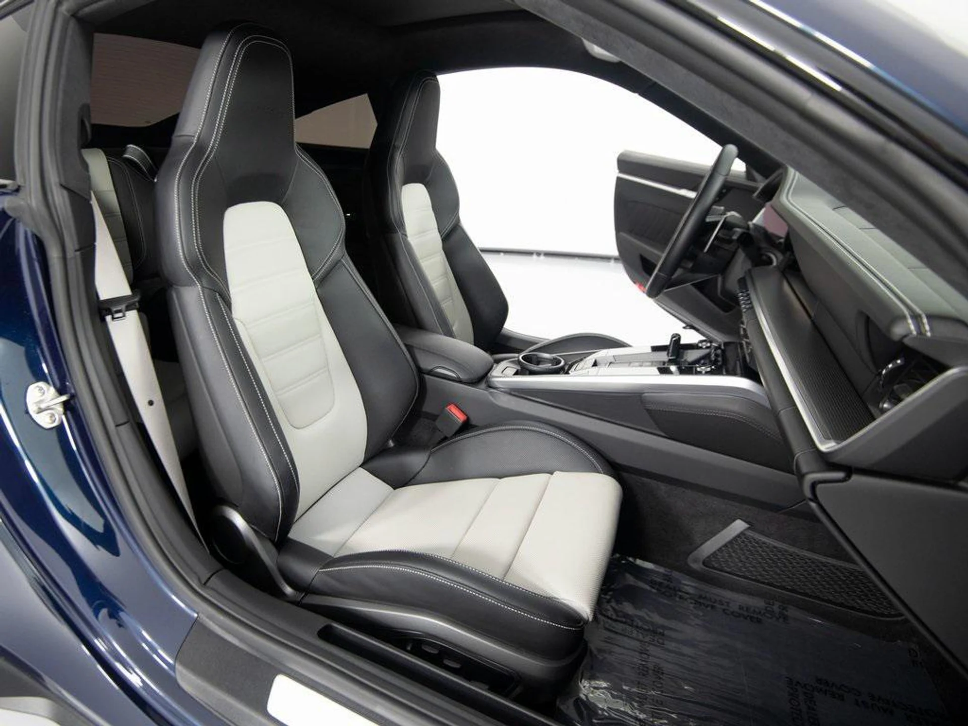 mph032_4287445534_p5_UK_Dhw31y_Tke_Le_Y_Wv_DR_Jr_Ay_Og_42e9dbc542