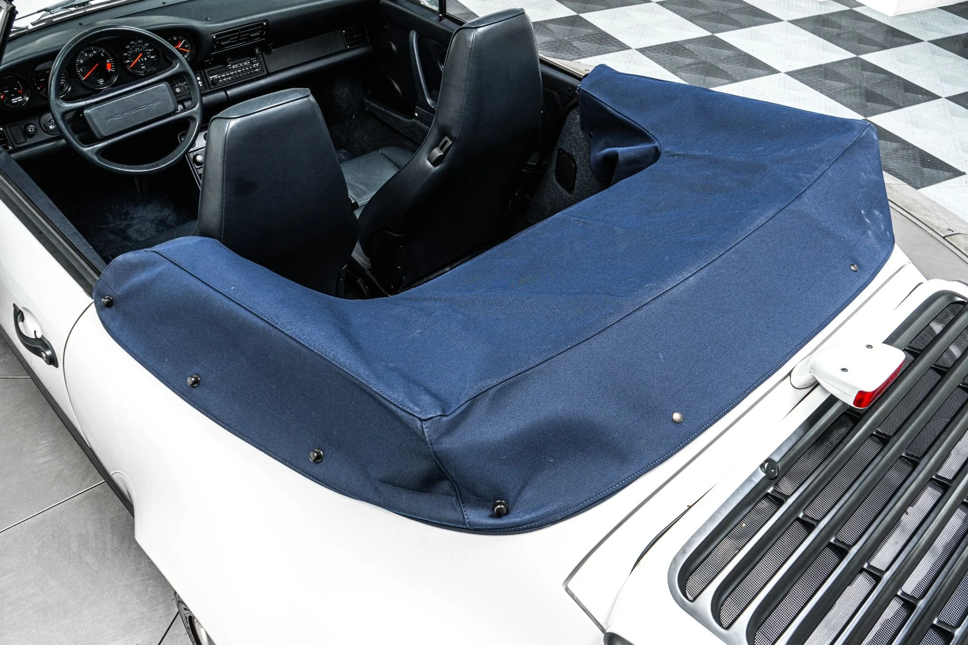 mph032_436175937_Used_1989_Porsche_911_Carrera_1788213145_060fc21126