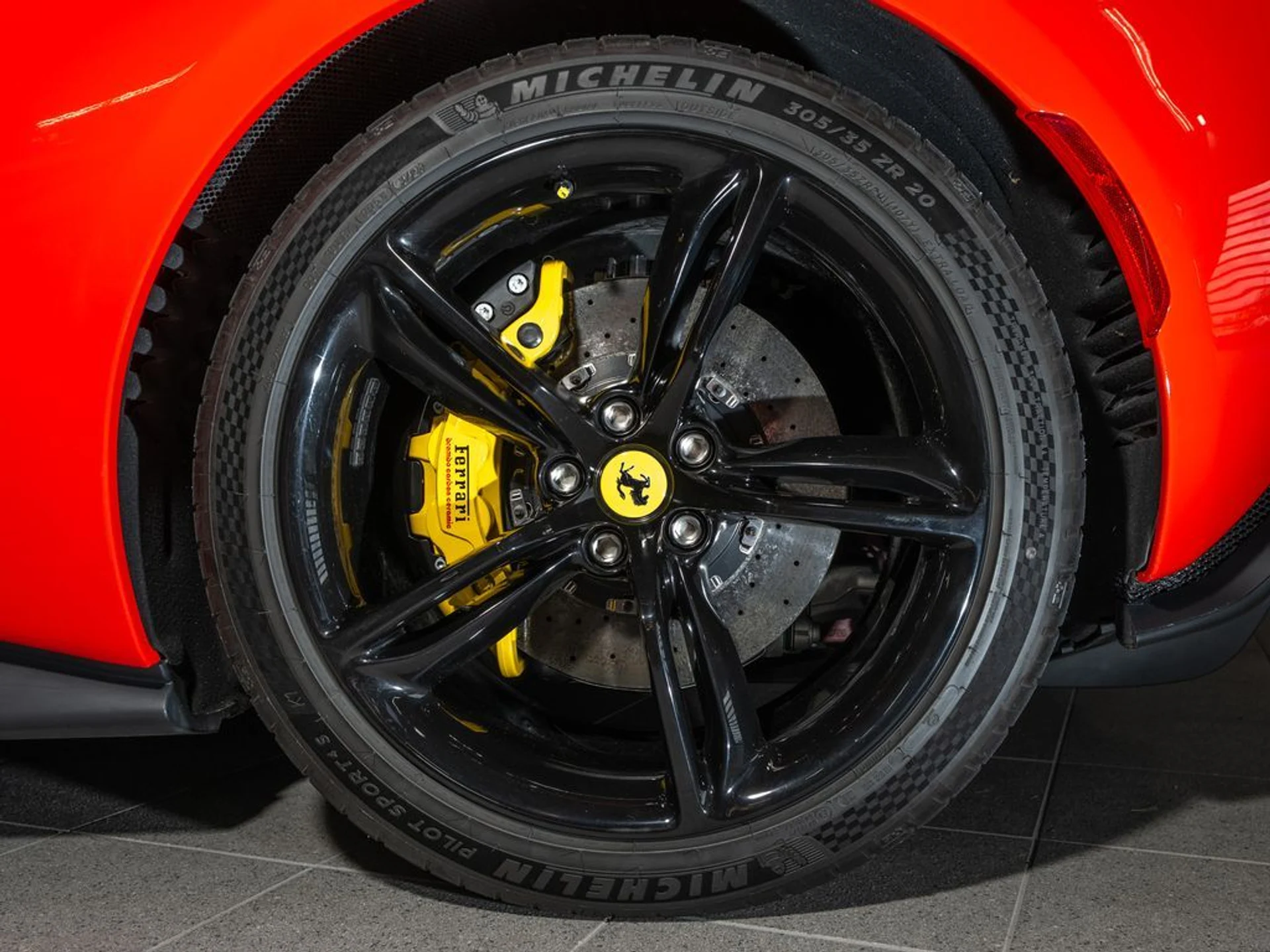 mph032_437595782_6cdee441_558e_4ff0_a1fb_d5a495b86c27_1cb1742939