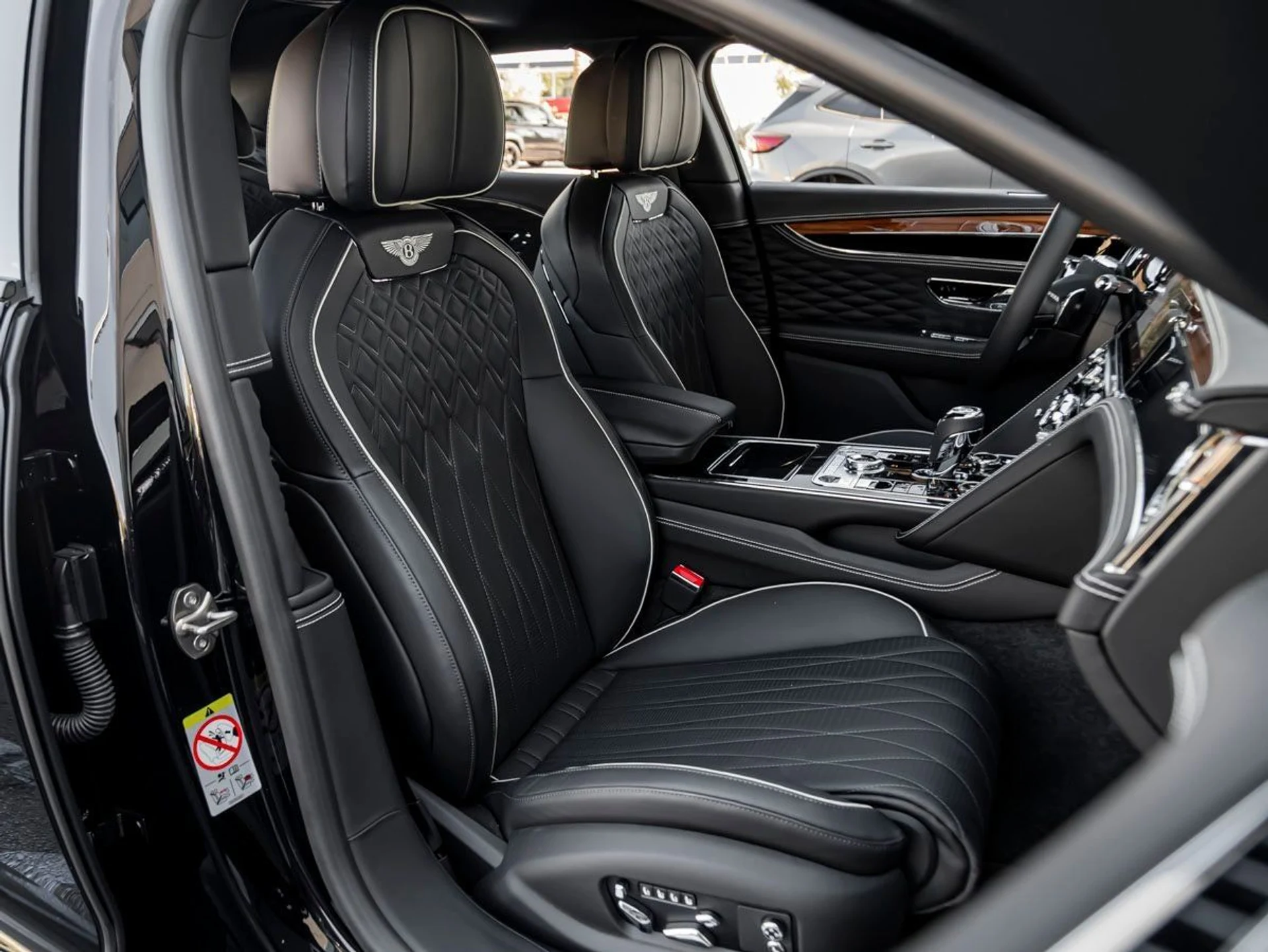 mph032_441181636_33_1972cf76e2