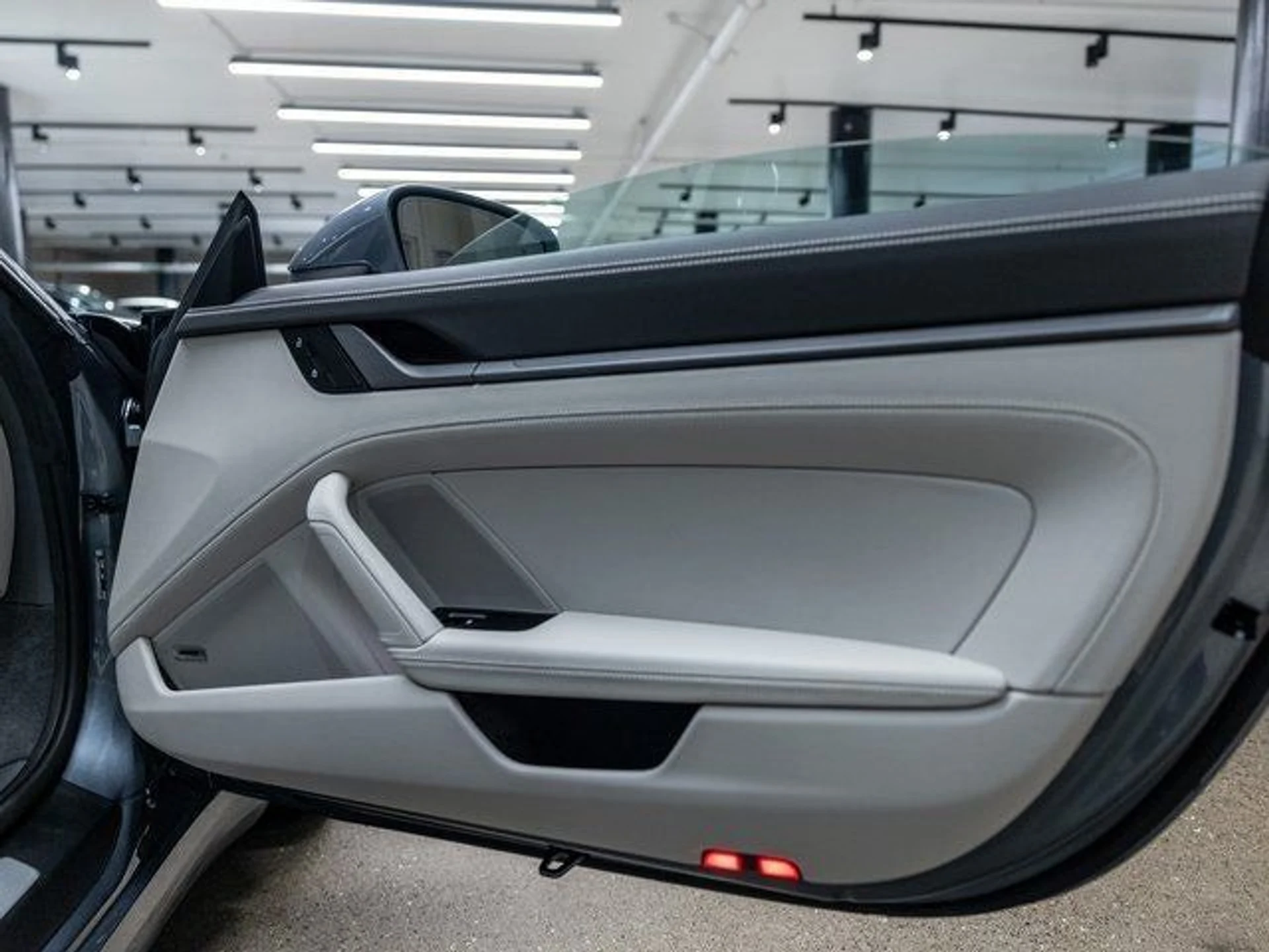 mph032_442531904_33_fef0b87f65