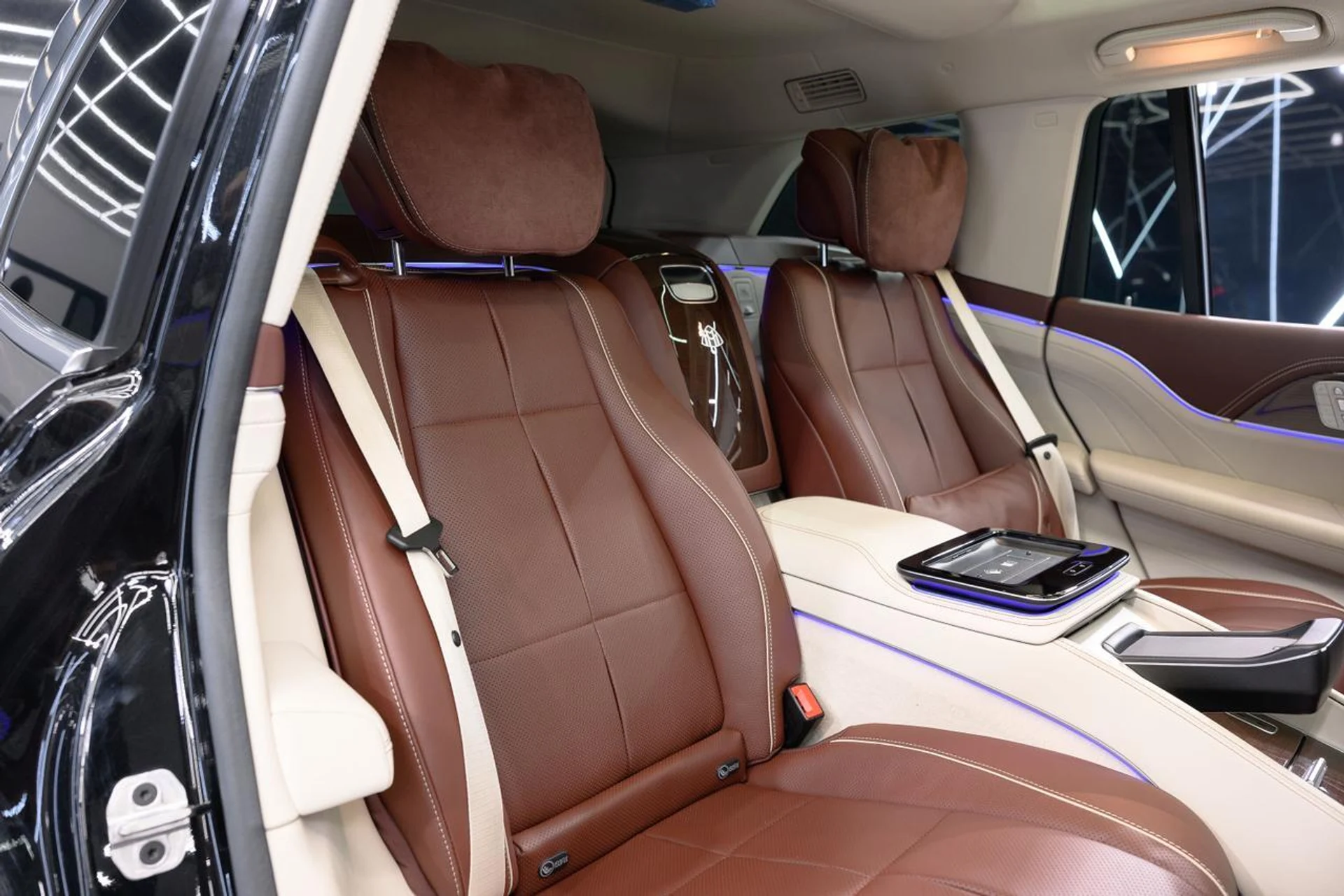 mph032_448720087_e49f257ee277b07090bab709d12c6659_ad28852be5