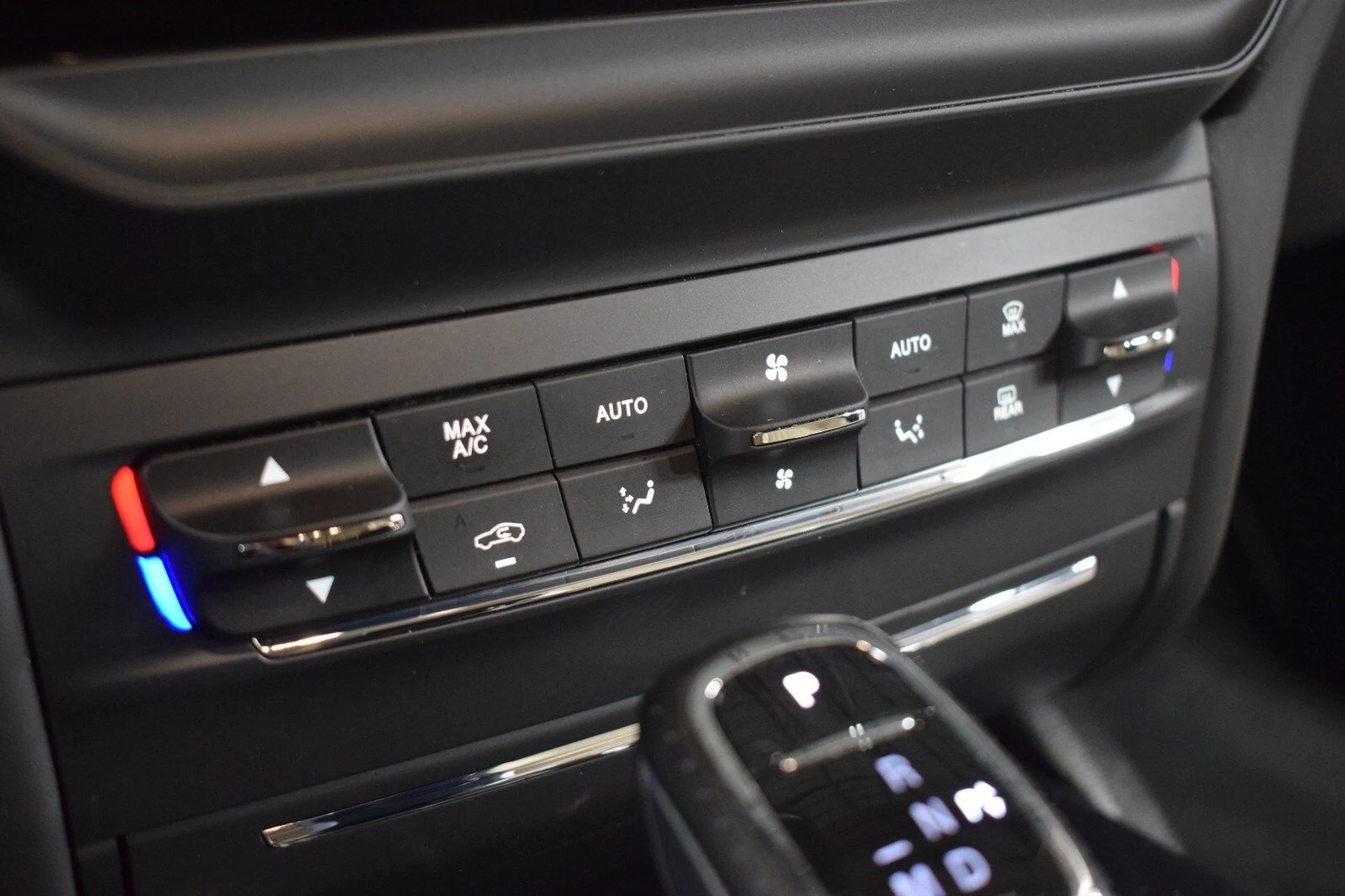 mph032_454618461_fbda218a436bab20c5e227702d989f6fx_e0f99ff6dc