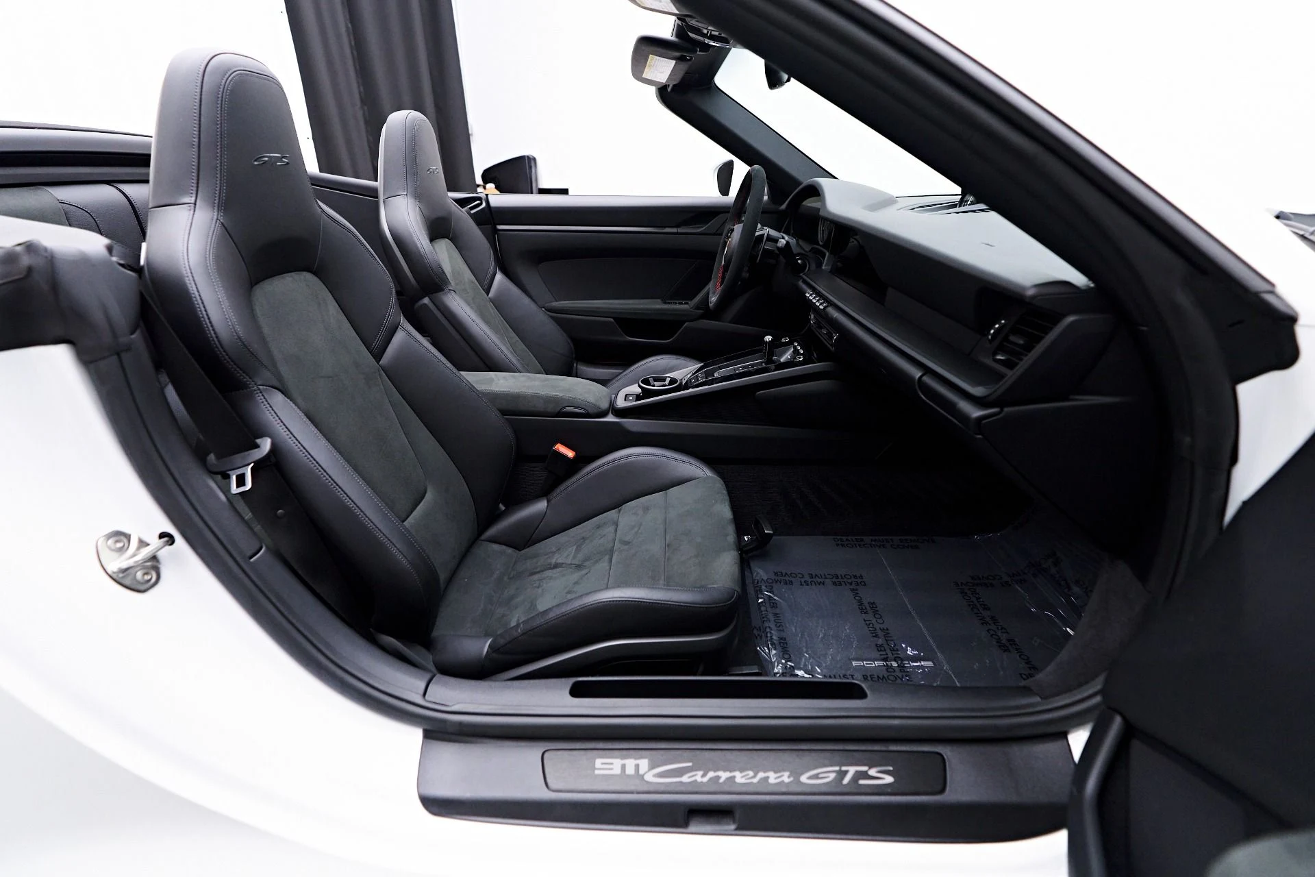 mph032_467421122_Used_2023_Porsche_911_Carrera_GTS_1750549303_a3500b3ac7