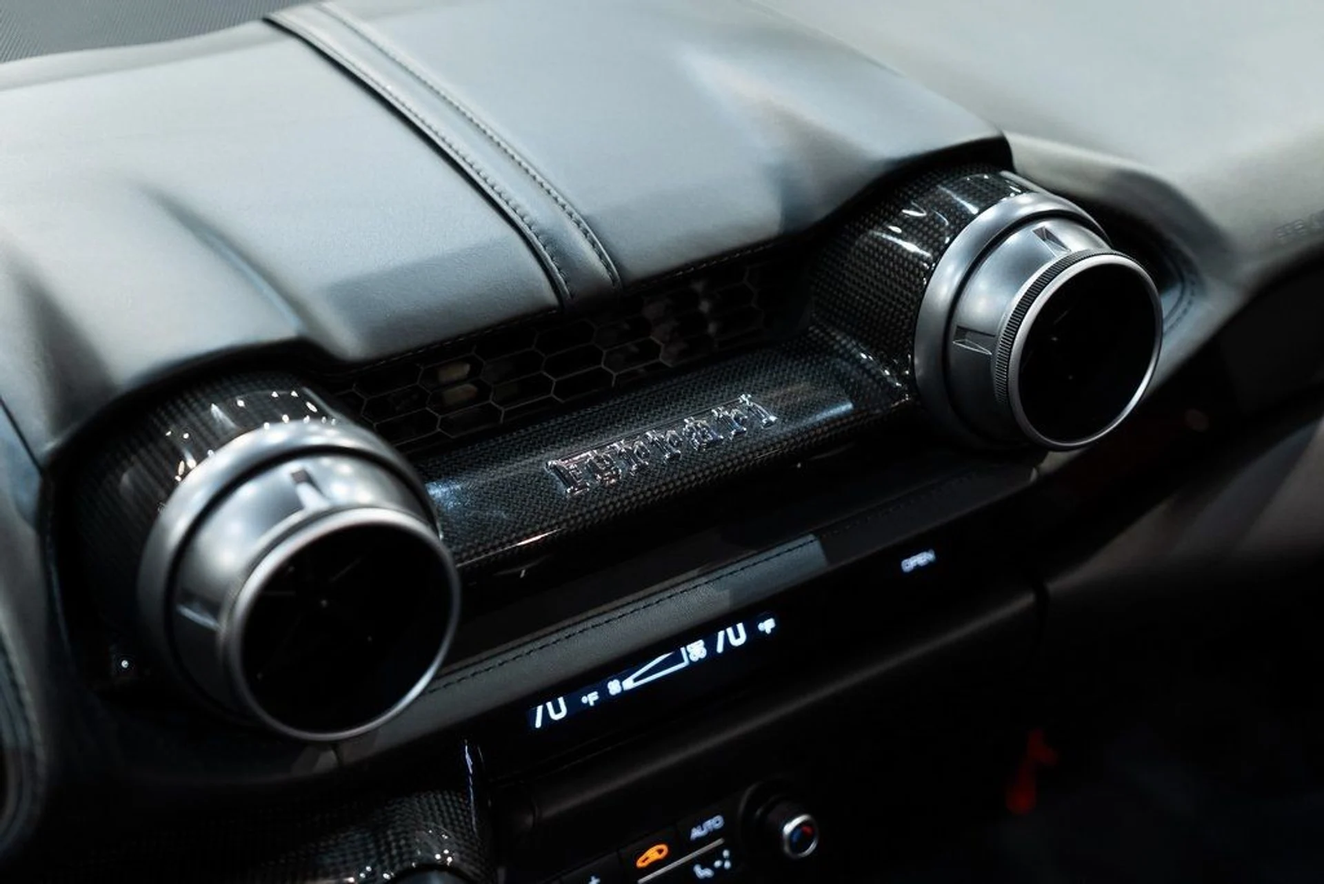 mph032_477355700_b527648e40843c05dabd3601ff7cfddd_2ab9b04575