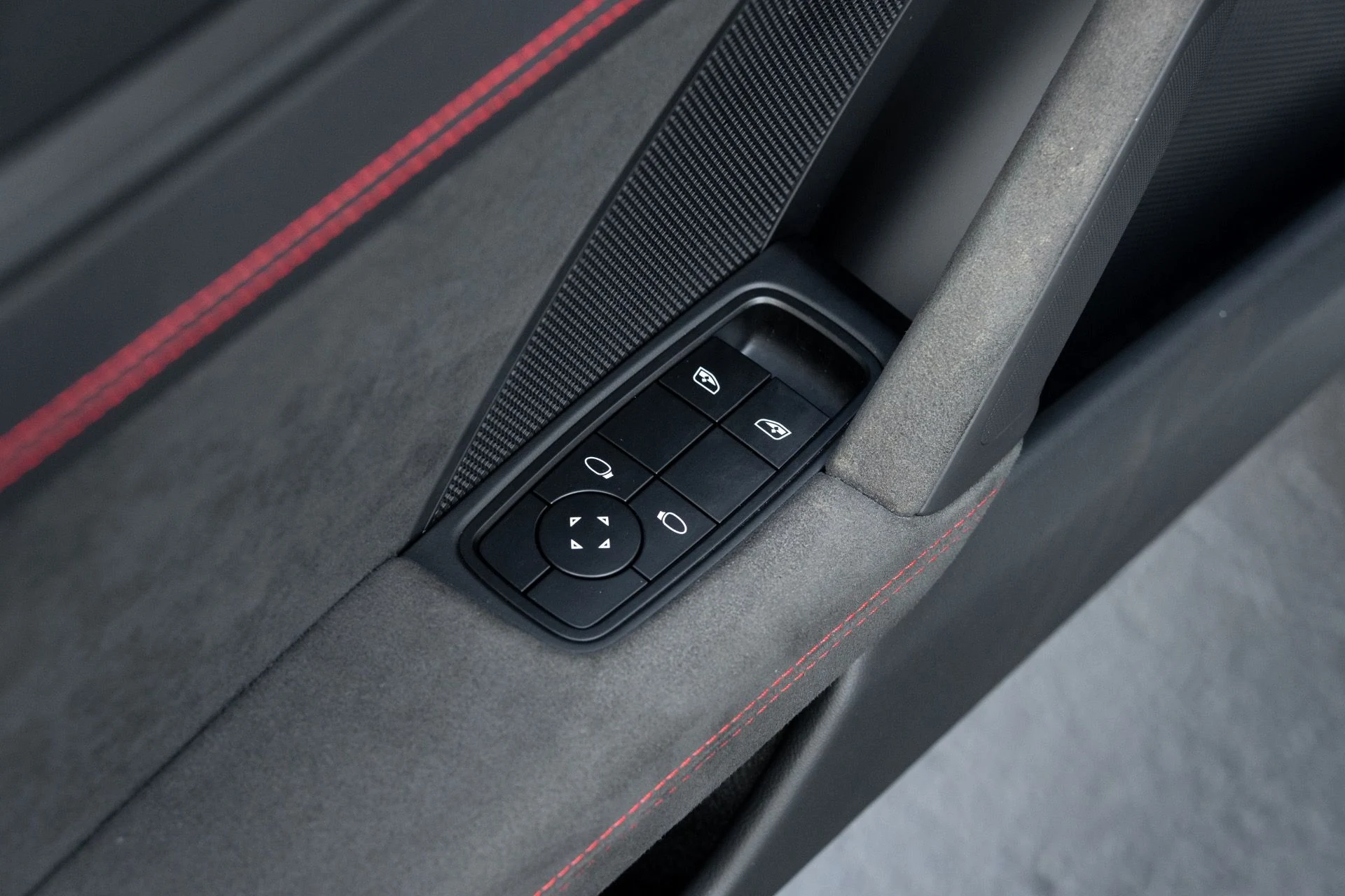 mph032_490658261_Used_2022_Porsche_911_GT_3_w_Touring_1769199201_f7b7479eda