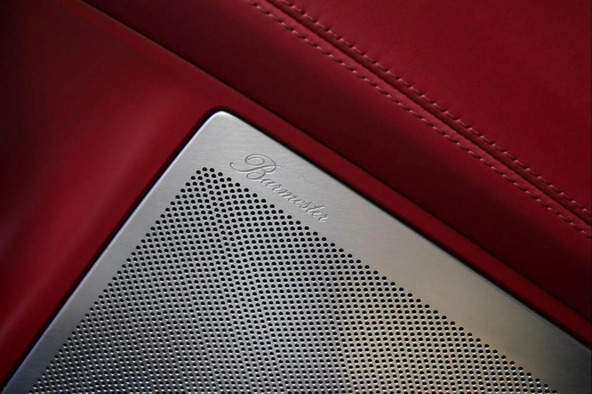 mph032_49820898_NL_a_Dveg2_C6_Gpe5_Fg_9a_T_Ts_Hxg_6ac4b7de44