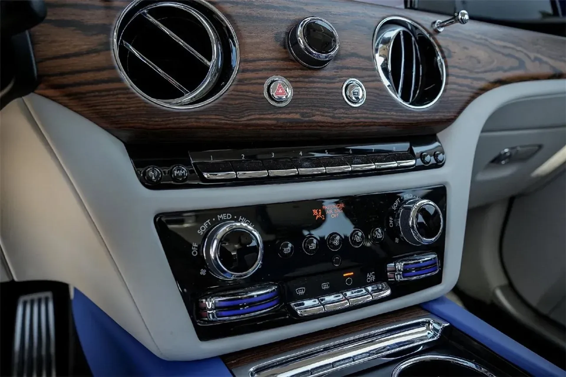 mph032_499437175_fc8314fae75e473bbefe340a1e1c02f5_bc2e1a8a15