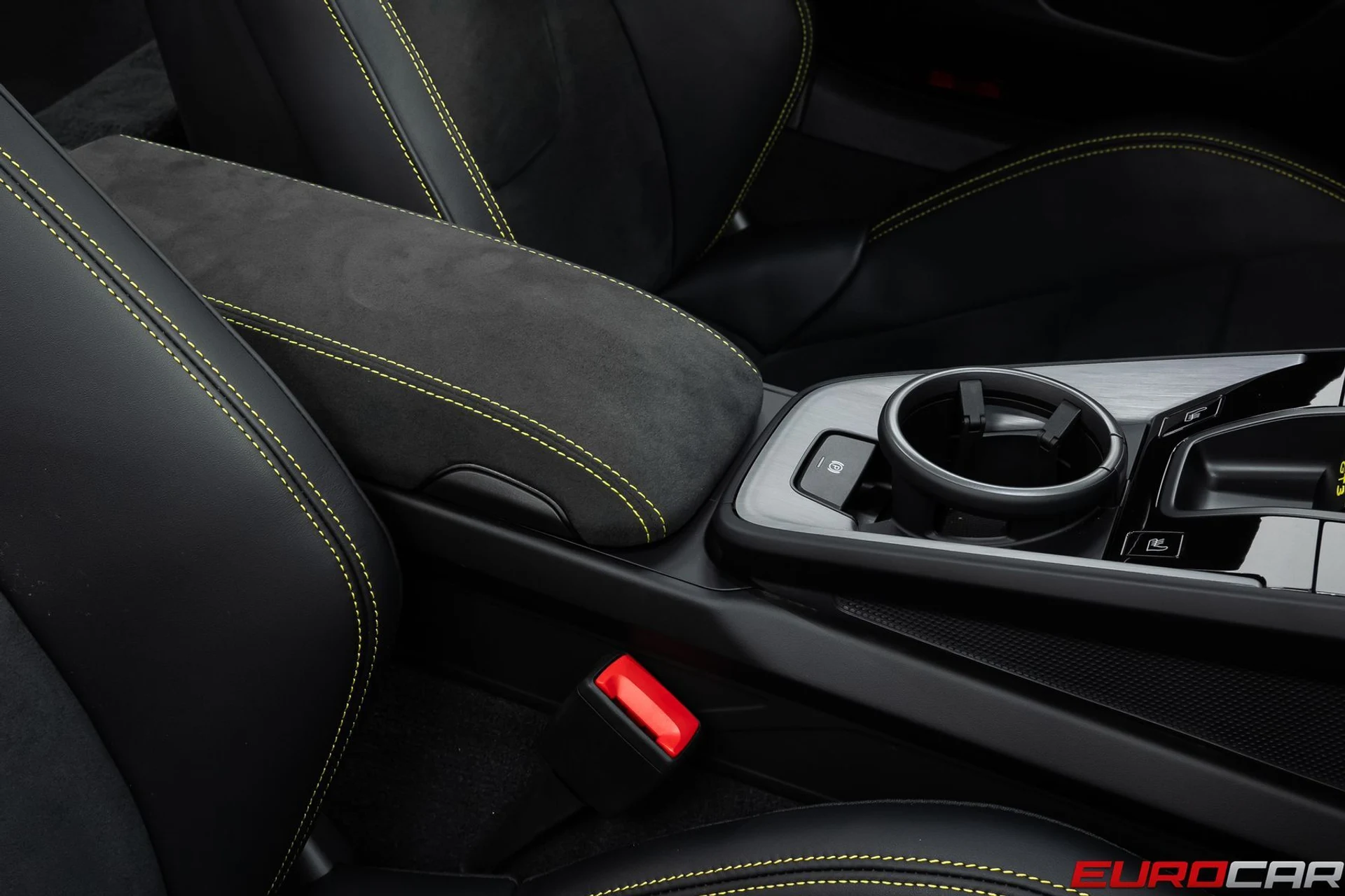 mph032_501321065_e47b1554_905f_4b17_879d_11e0f054478c_b43ca35a08