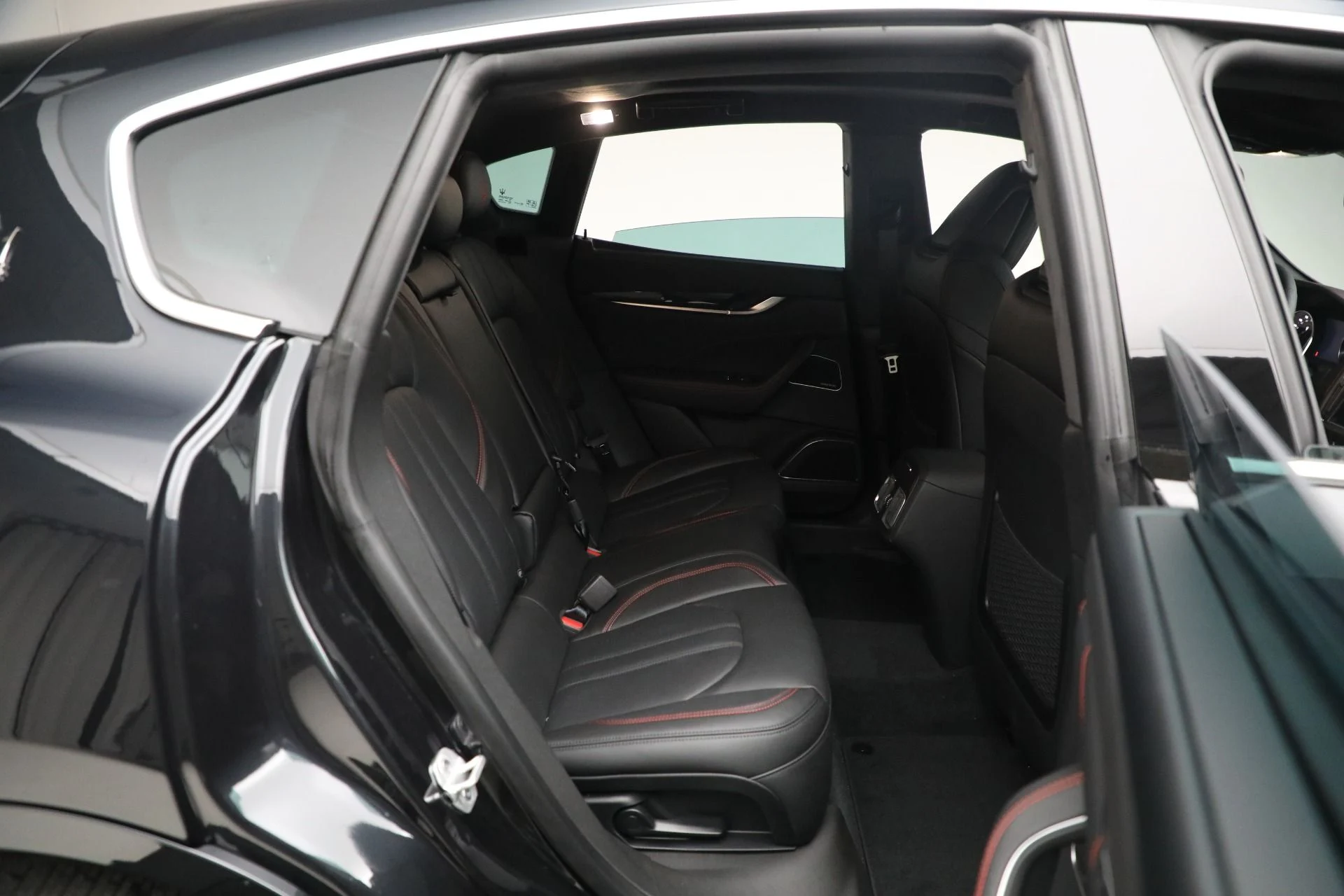 mph032_527791246_New_2024_Maserati_Levante_GT_Ultima_91546a481c