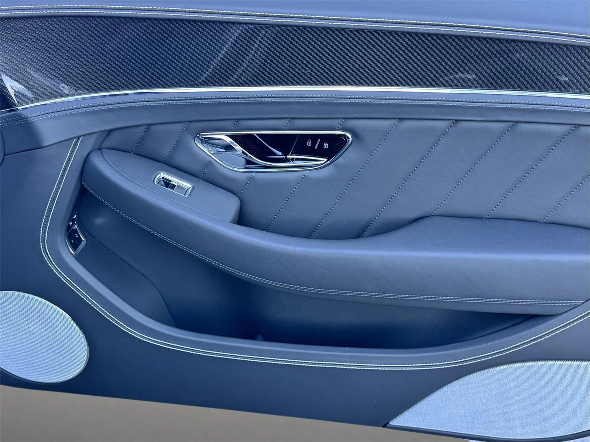 mph032_531153412_5e665723c55f92cffec9516f0c3167ef_8f8b8f36c0