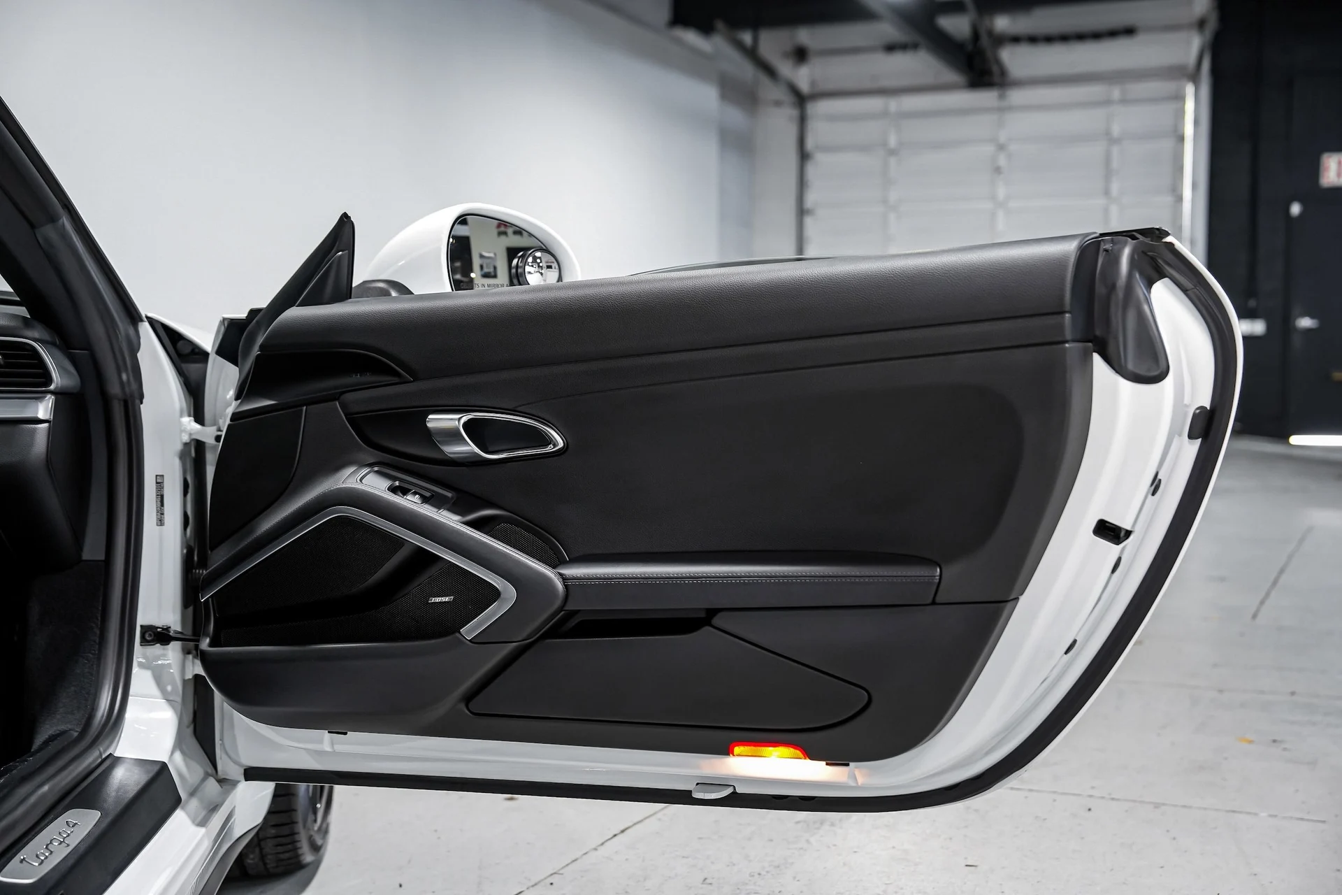 mph032_542783537_c3c97c596b3c933f5d1c3931e014d1a5x_674d4cce59