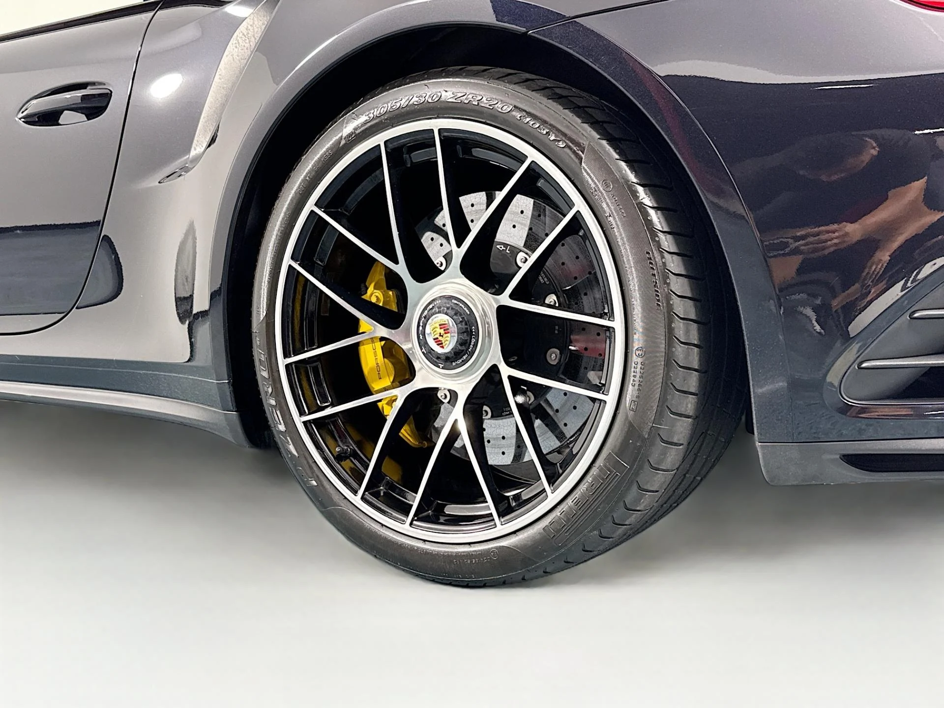 mph032_548724216_Used_2019_Porsche_911_Turbo_S_1782334247_52a1a2beeb