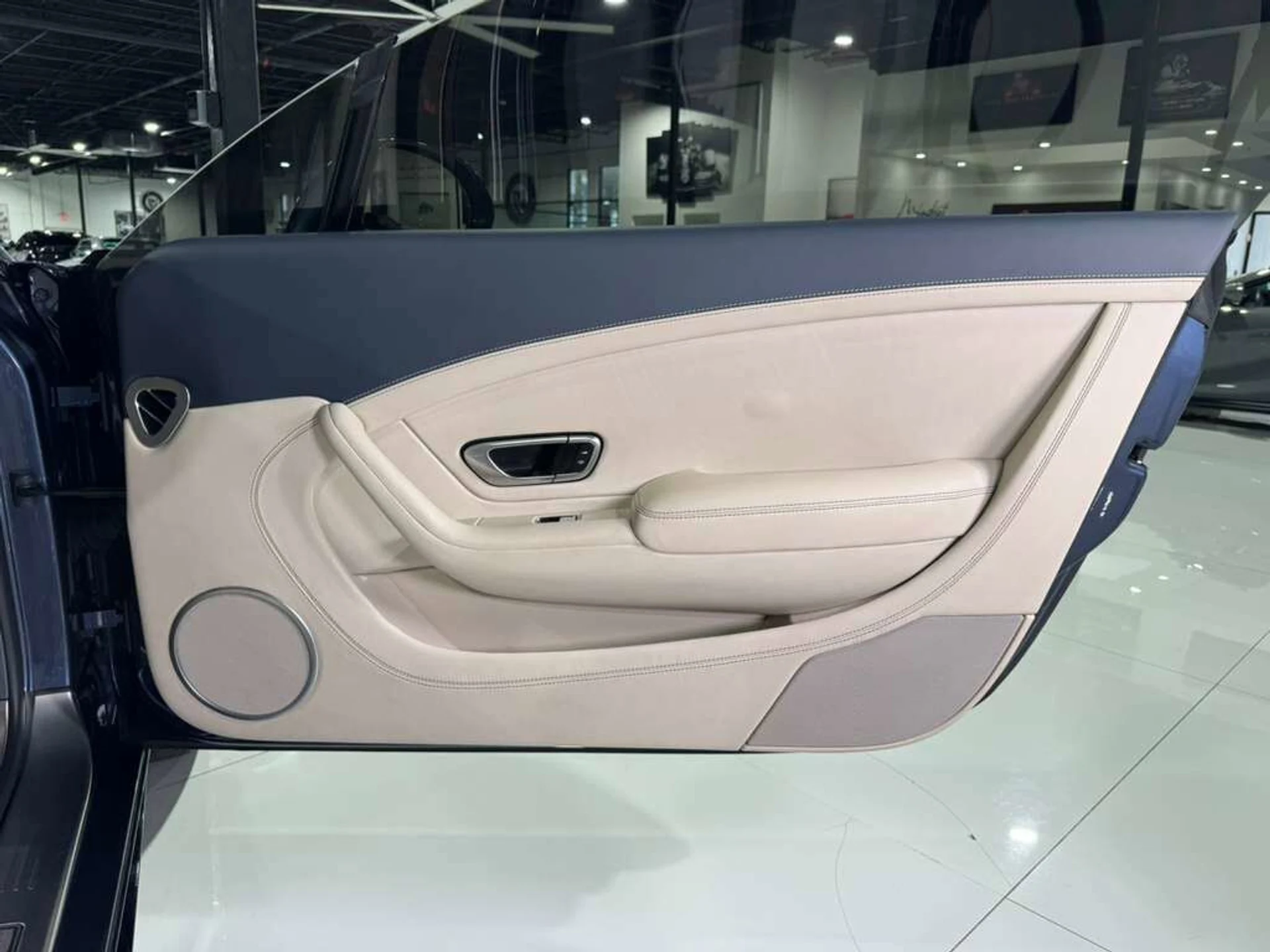 mph032_549318805_3ada73952f3ec57e4feb2dec26d922f8_1d31678725