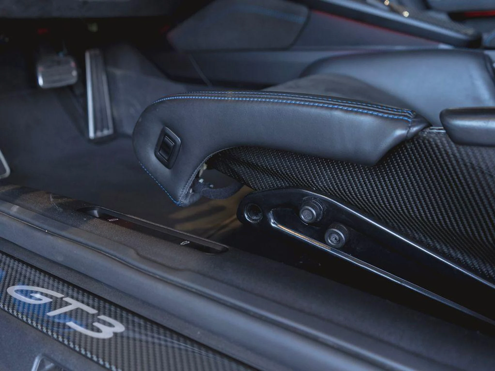 mph032_552078038_q1_R_Ls_JGS_2_VYF_Zq_Ei_C_Ozw_G_Cj_Q_Gy8_d65d0def9c