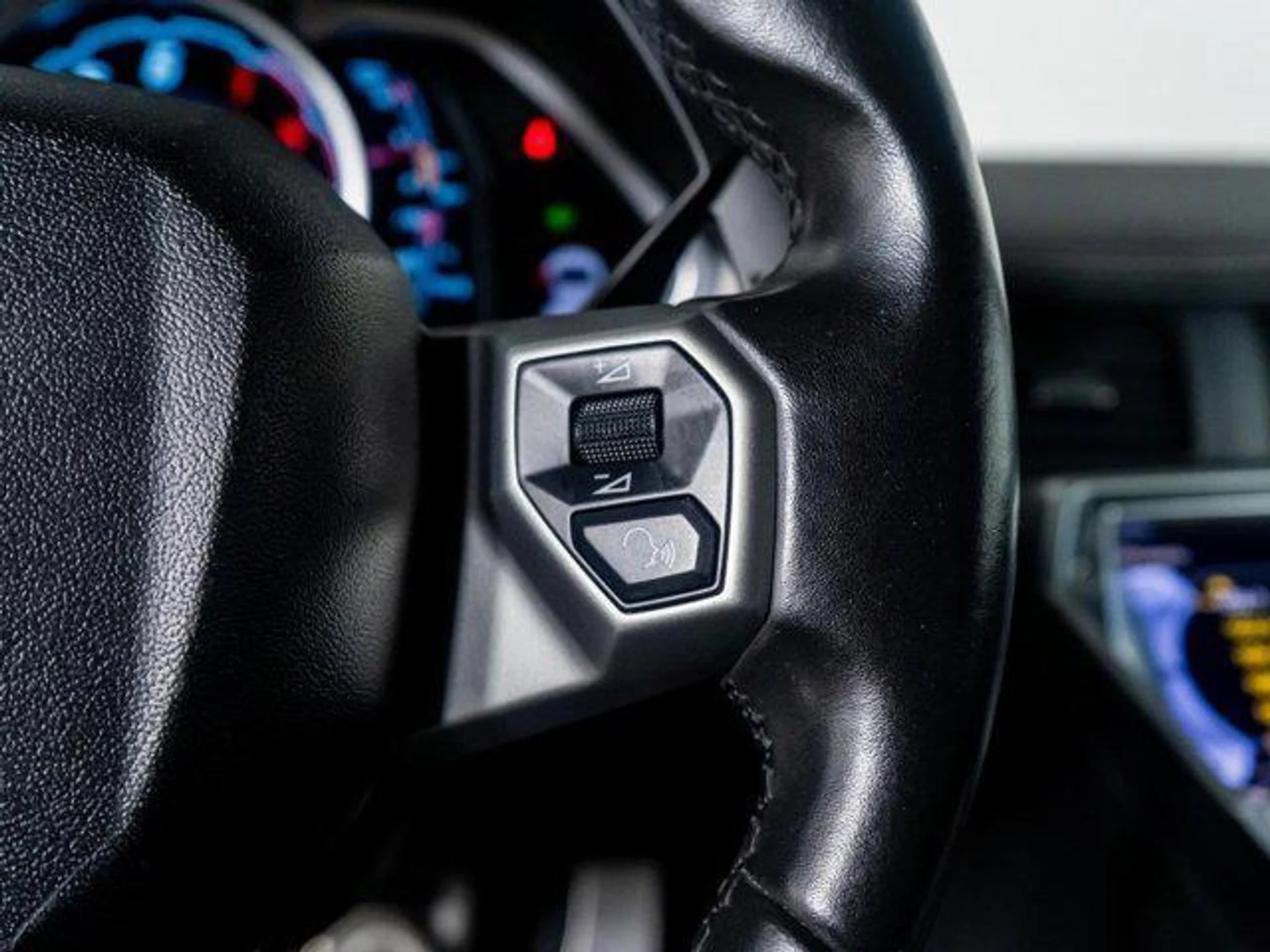 mph032_561063352_G4ae1_Tlak_Nmz_Z_e_G4i_MT_Ez_C9_E_f36756d4e6