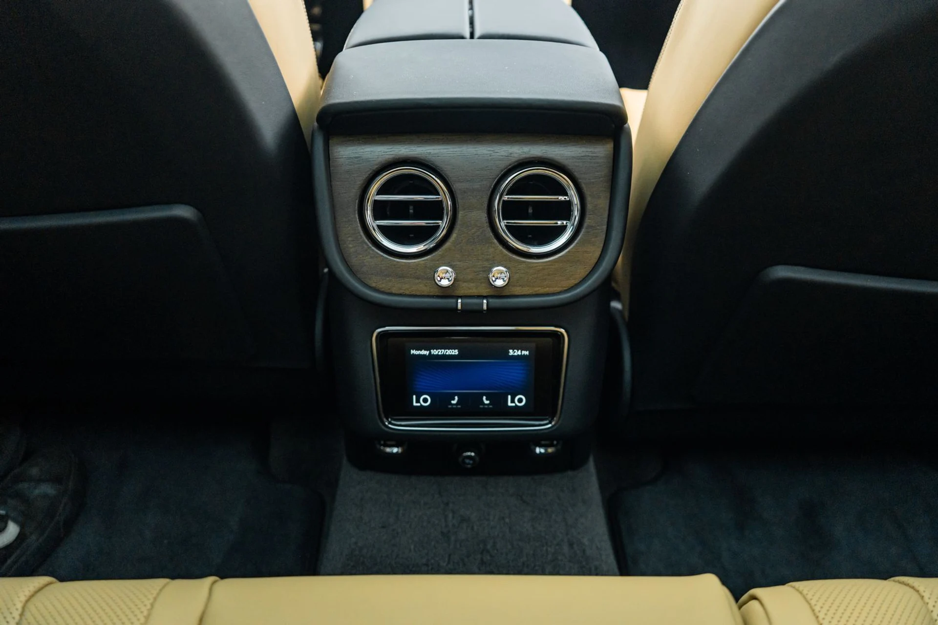 mph032_576744254_fdbd0c89_99cb_4d80_9a56_7eef4013a898_9318dfd7e8