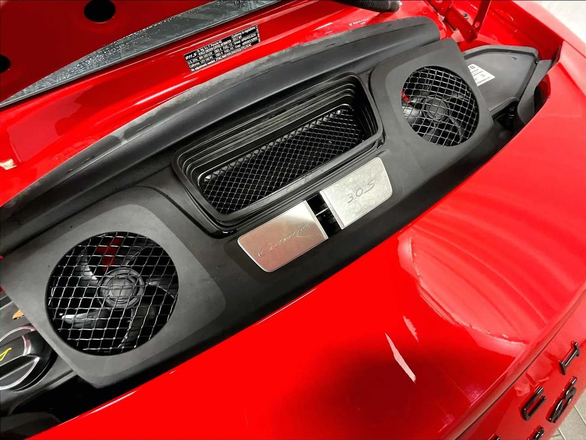 mph032_578700780_f79965b61635334becdcde5c8eb8cf6fx_8c62940128