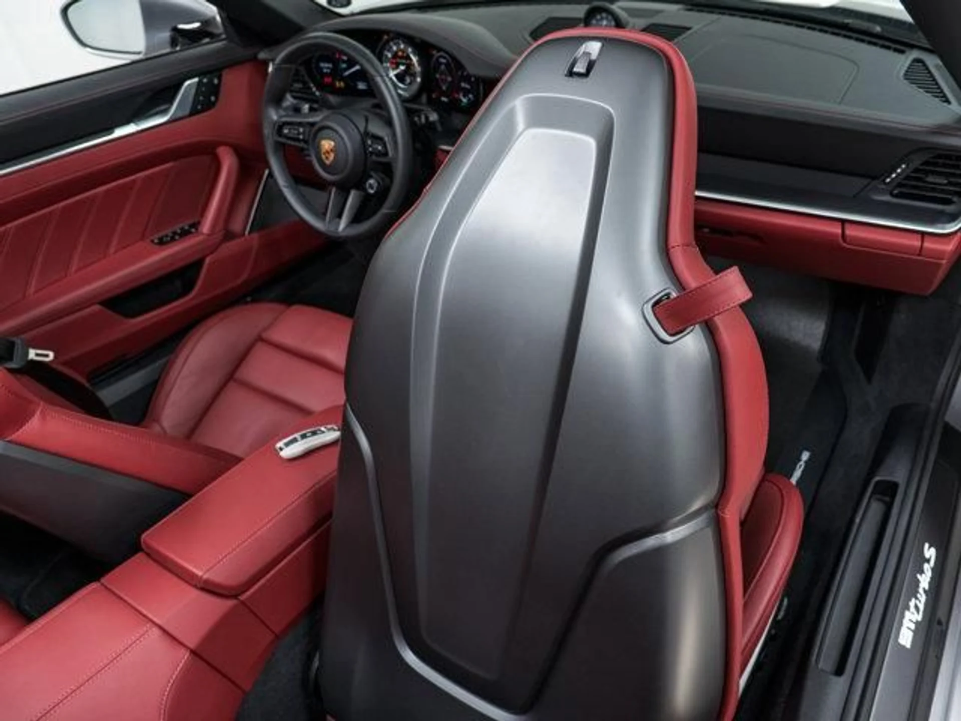 mph032_578767286_a6welkojk_Ktx6v_Tm_Ld3_Ov_SY_Ls_e50d2c2d24