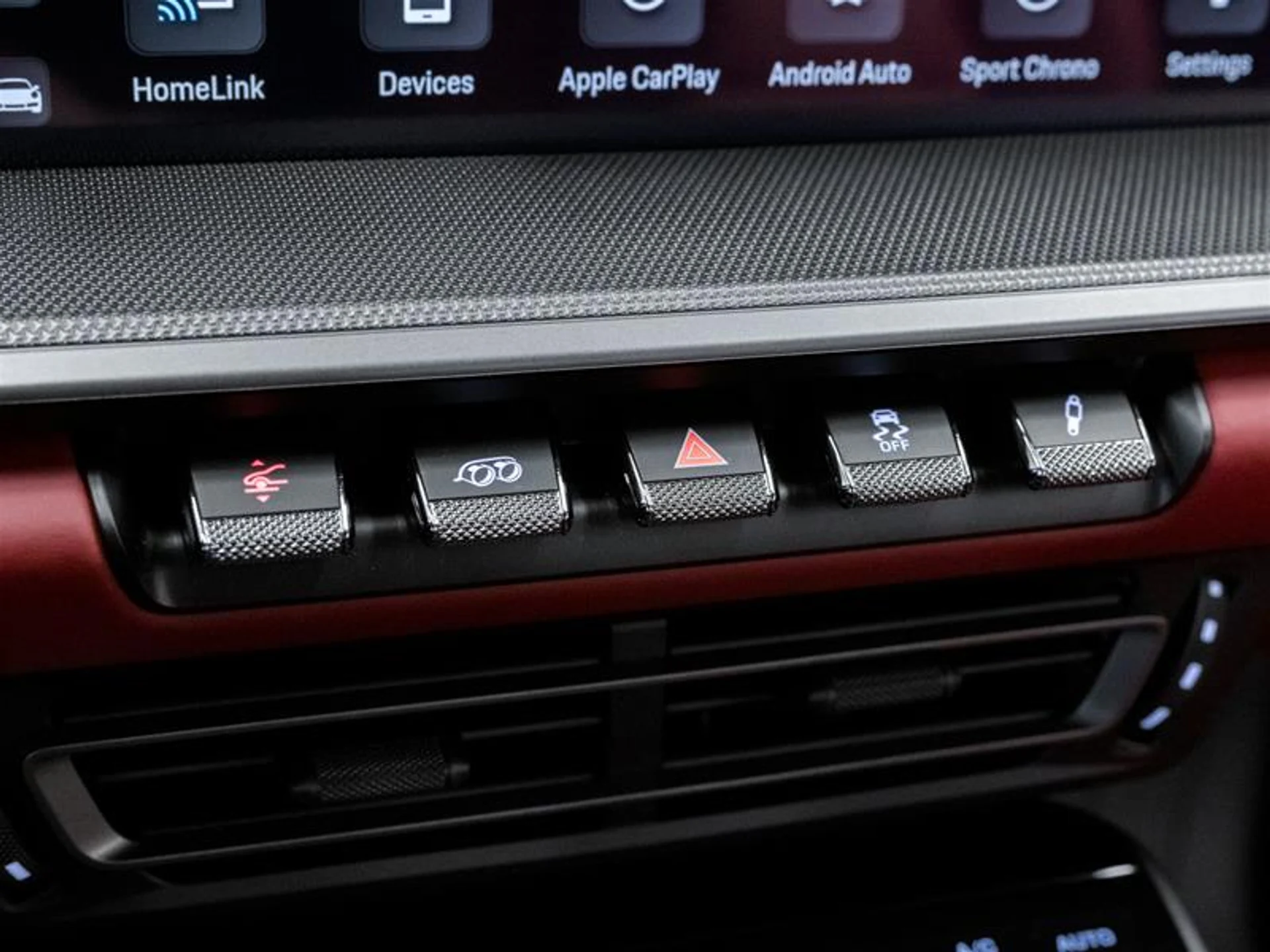 mph032_581932179_11640000_1552972631_d9b80671d0