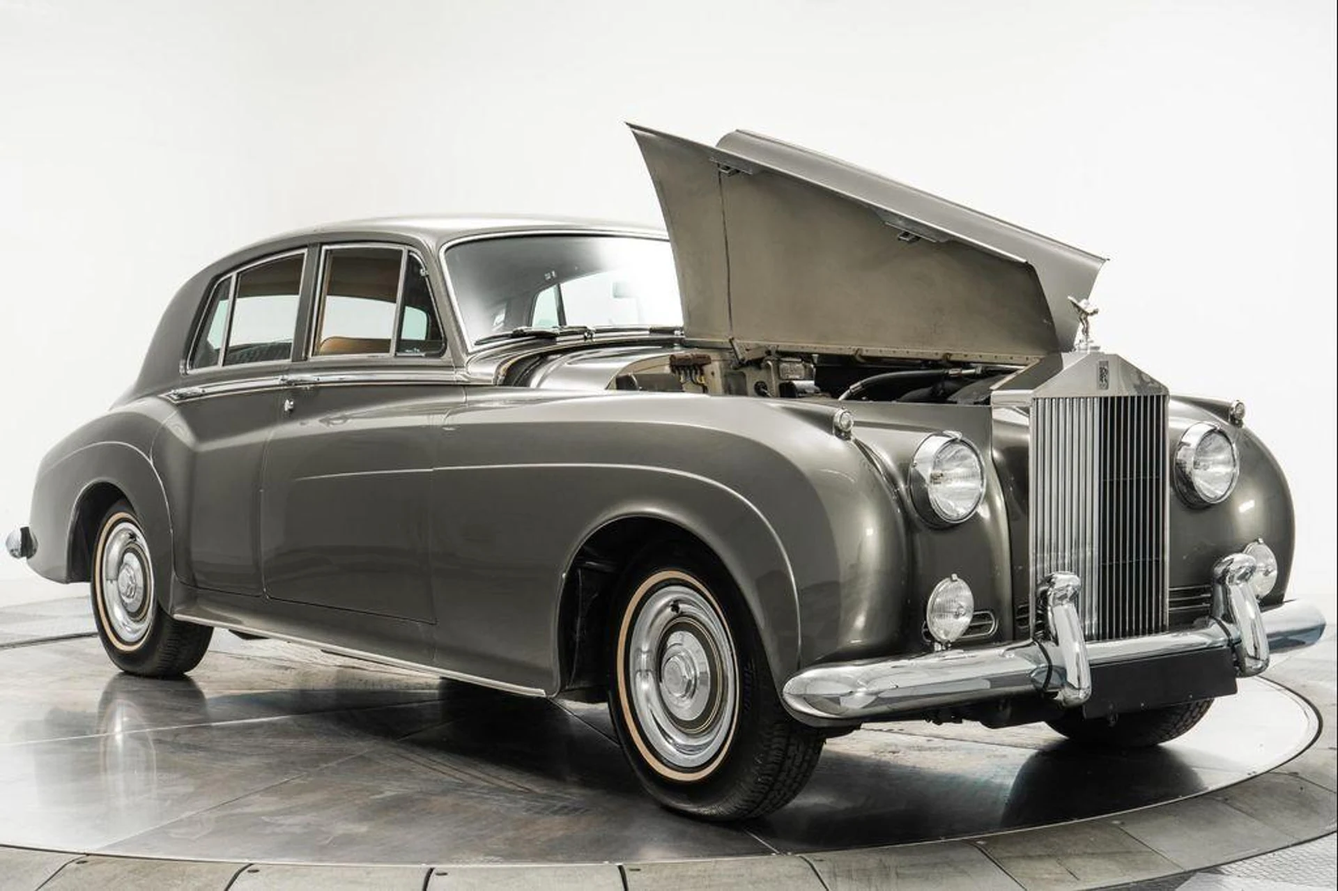 mph032_590882237_Xb5_W_br7ut_Cdc_Qbg_W_Lsykr_O0_Pl_E_81d80220fc