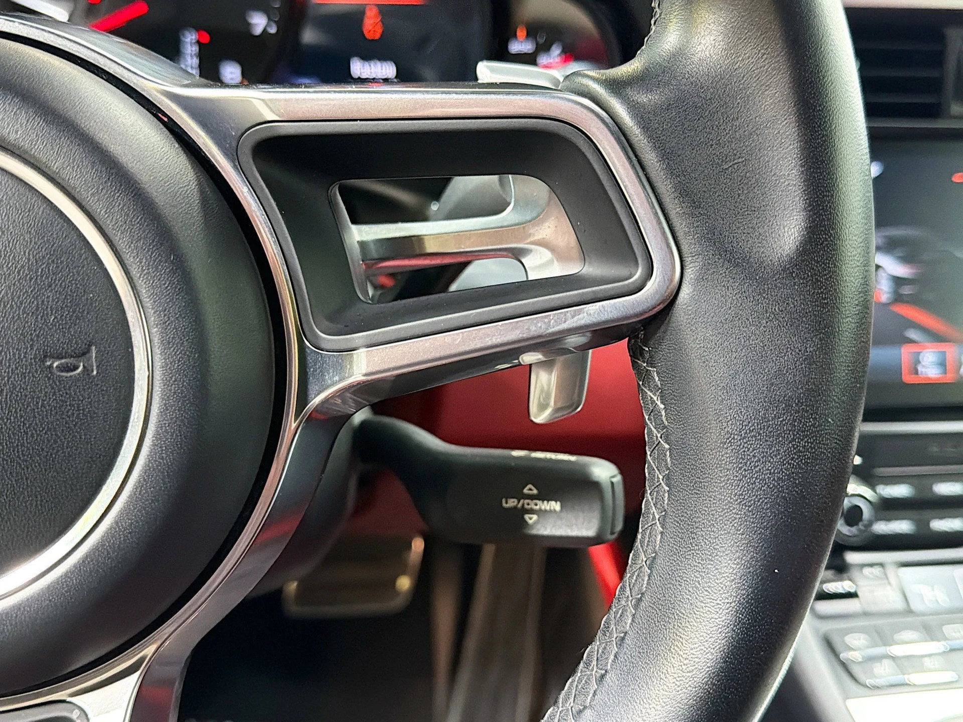 mph032_592627258_cfde2671b3250a50689f7d9ace73f031_abb97ac32d