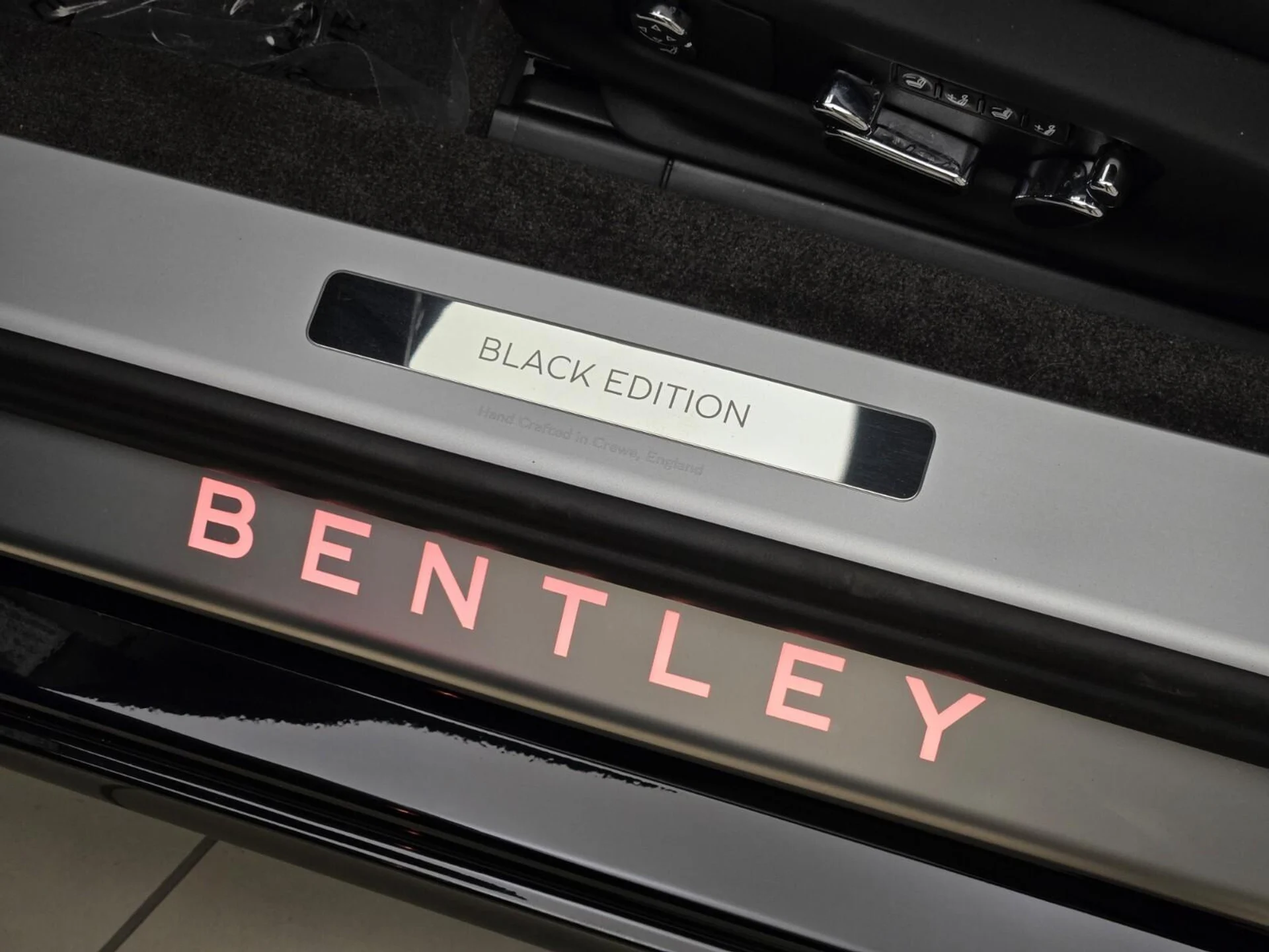 mph032_595073352_Used_2025_Bentley_Continental_GT_Black_Edition_1787893569_cc678aea1d