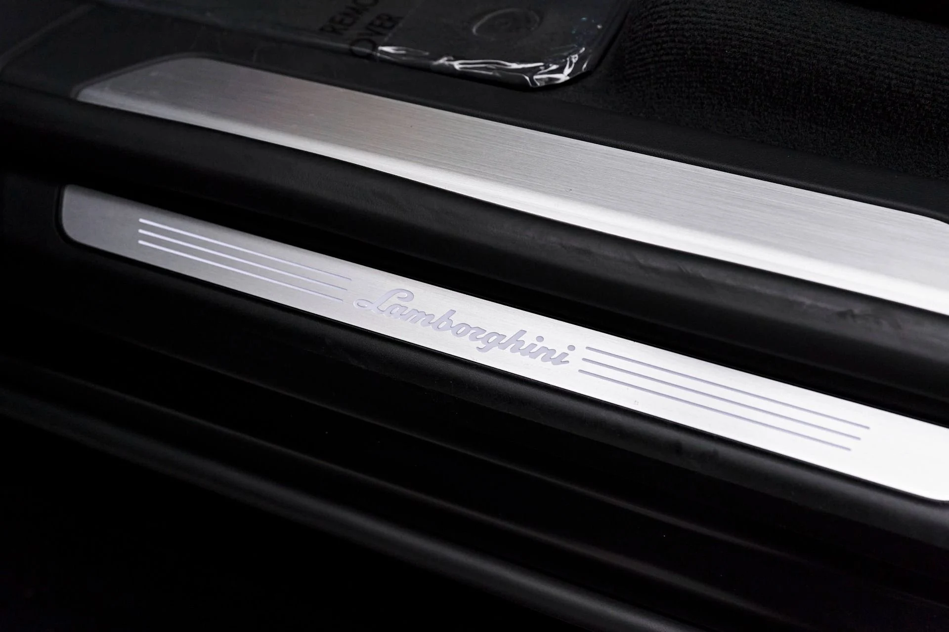 mph032_597025325_Used_2022_Lamborghini_Urus_1714440387_f65e84f957